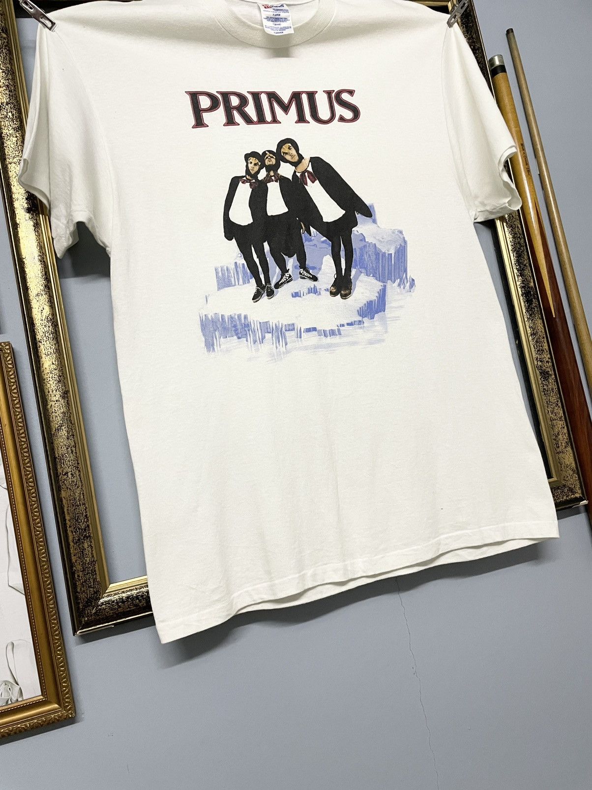 Vintage Vintage 0g 1990s Primus Tales From The Punch Bowl Tshirt Size US M / EU 48-50 / 2 - 6 Thumbnail