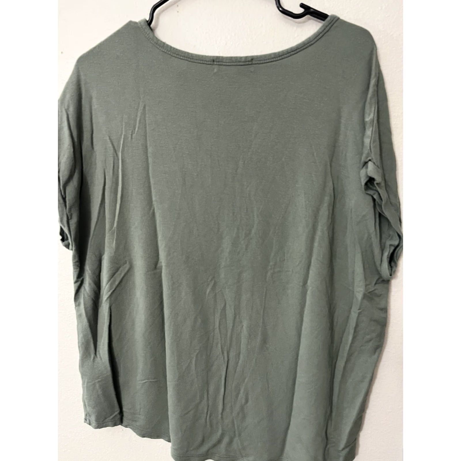 Vintage Buffalo Women's Shirt Medium Green Short Sleeve Crew Neck T-Shirt Vintage-Style Top Size M / US 6-8 / IT 42-44 - 3 Thumbnail