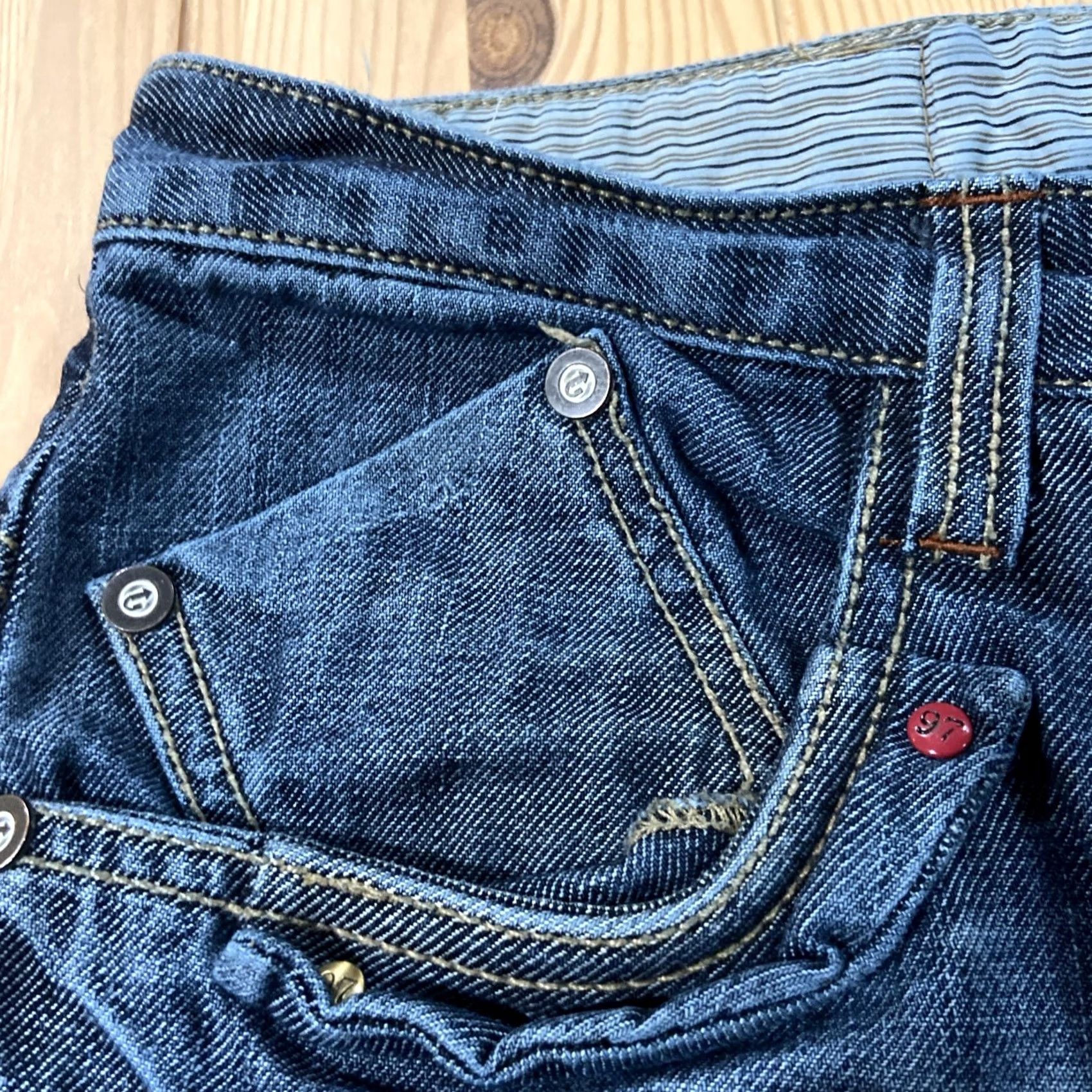 Vintage GESTURE Y2K GESTURE Embroidered Grunge Jeans for Men 36 Blue Denim 5-Pocket Relaxed Regular Rise Mid Inseam 31 Size US 36 / EU 52 - 3 Thumbnail