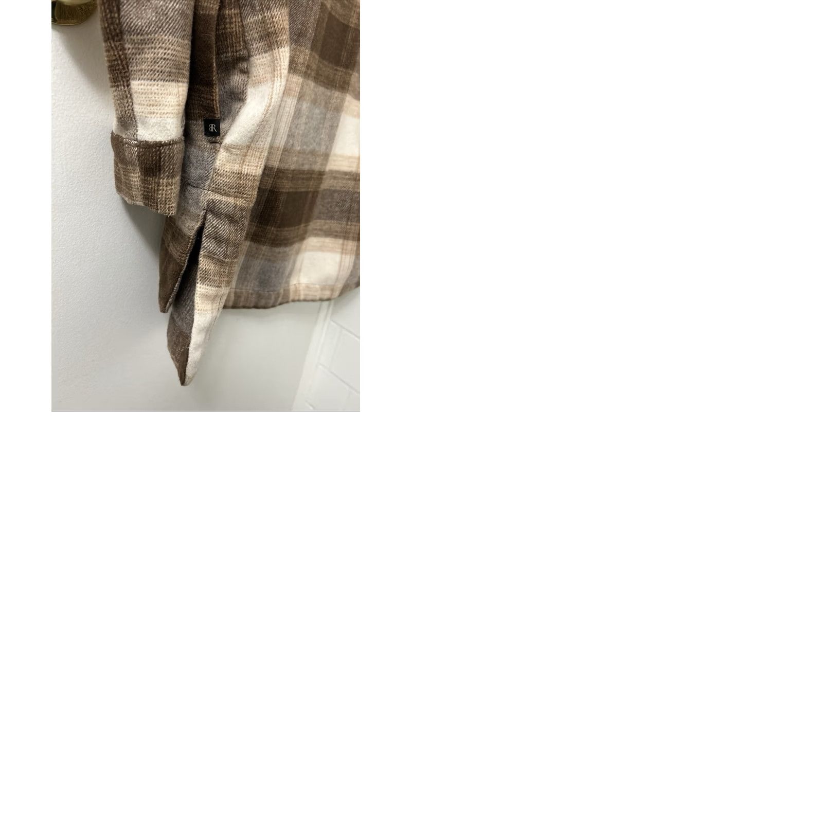 Banana Republic Banana Republic Shirt Jacket Womens XS Brown Plaid Wool Blend Shacket Oversized Shacket Casual Womens XS Brown Plaid Wool Blend Shirt Jacket Size XS / US 0-2 / IT 36-38 - 9 Thumbnail