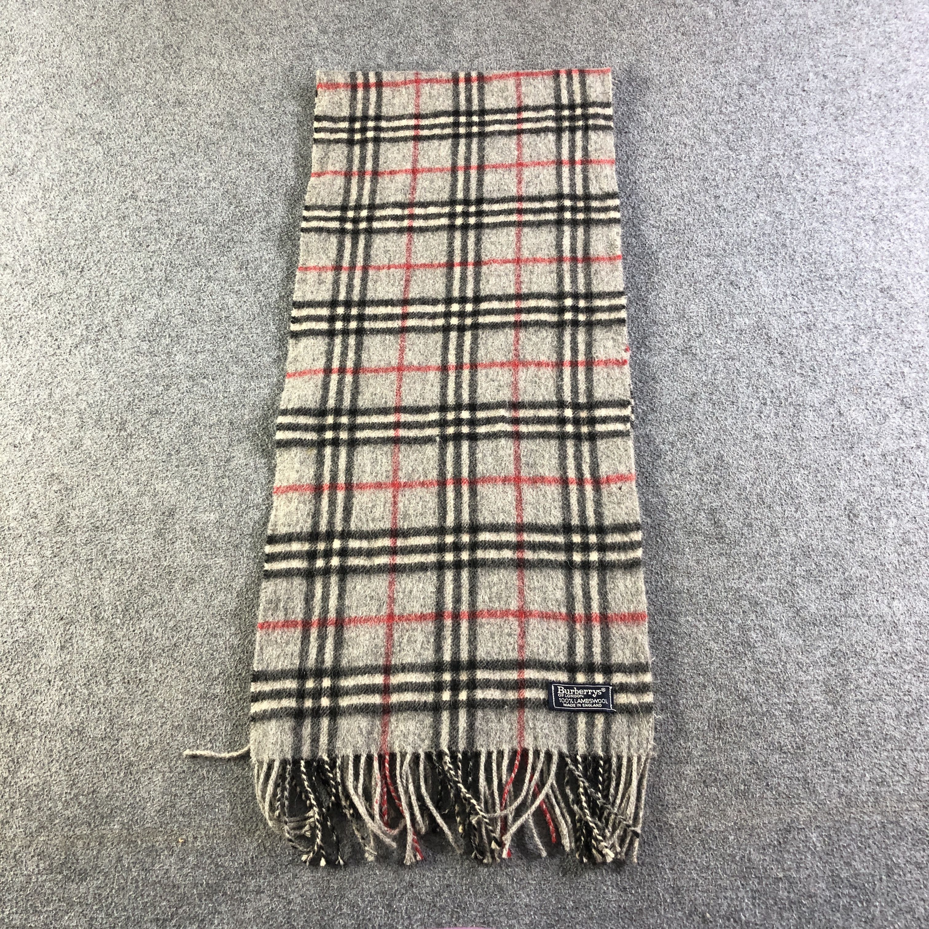 Burberry Burberrys Nova Check Grey Wool Scarf Muffler V2700 Size ONE SIZE - 2 Thumbnail