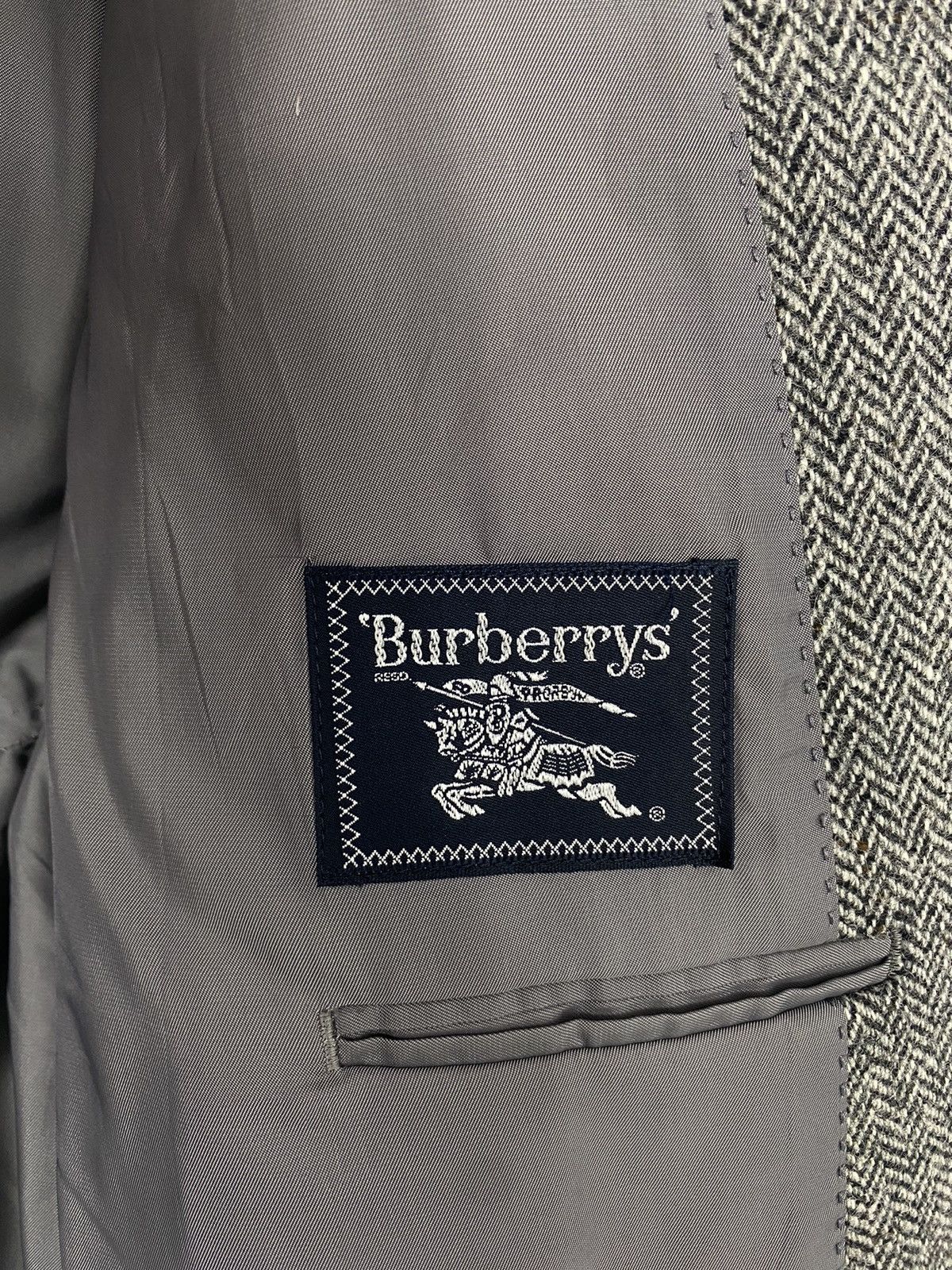 Burberry Rare‼️ Vintage Burberrys Herringbone Wool Coat Blazer Size US S / EU 44-46 / 1 - 3 Thumbnail