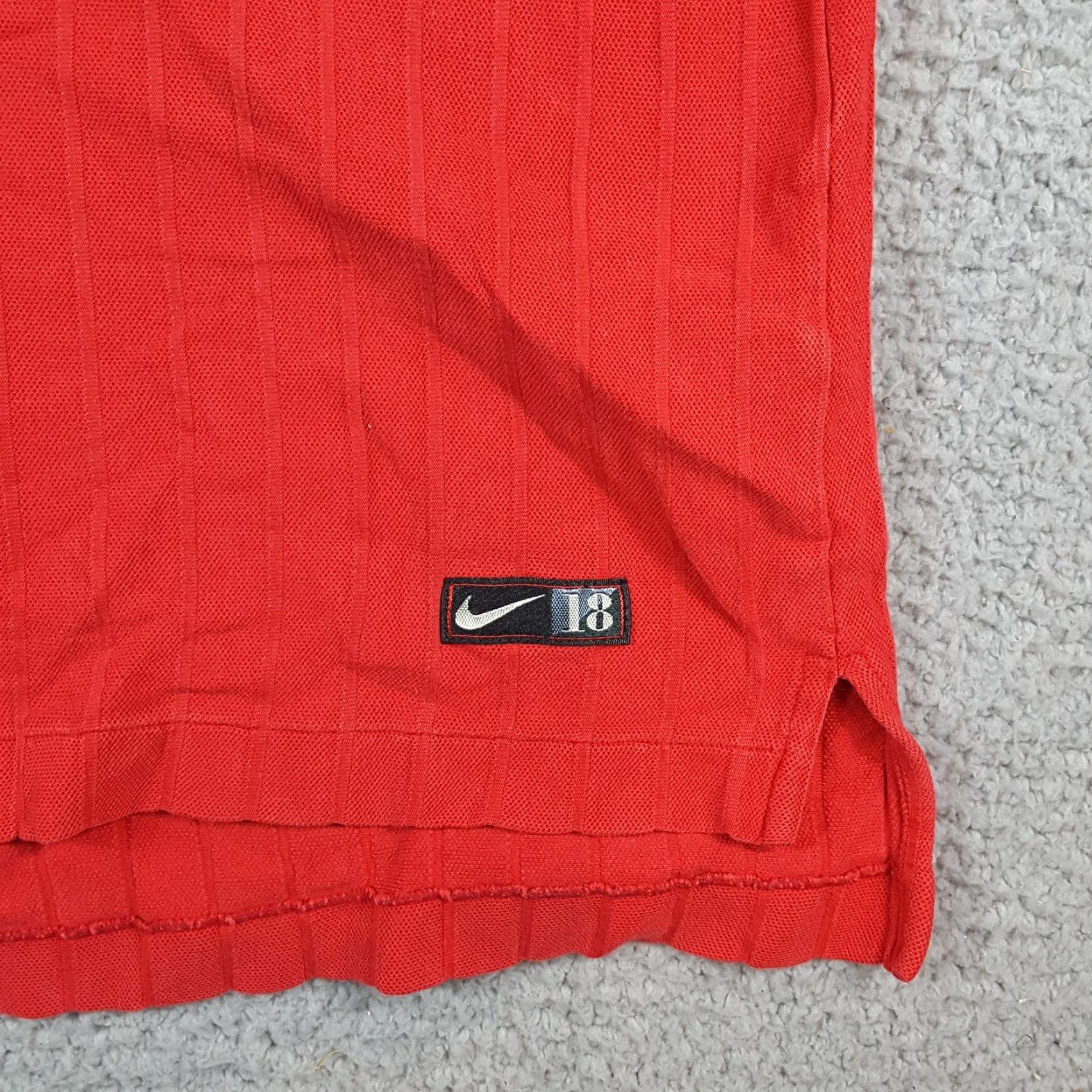Nike VINTAGE Nike Golf Polo Shirt Swoosh 18 Logo Mens XL Red Collared Polo Shirt Sports Golf Shirt Vintage Size US XL / EU 56 / 4 - 4 Thumbnail