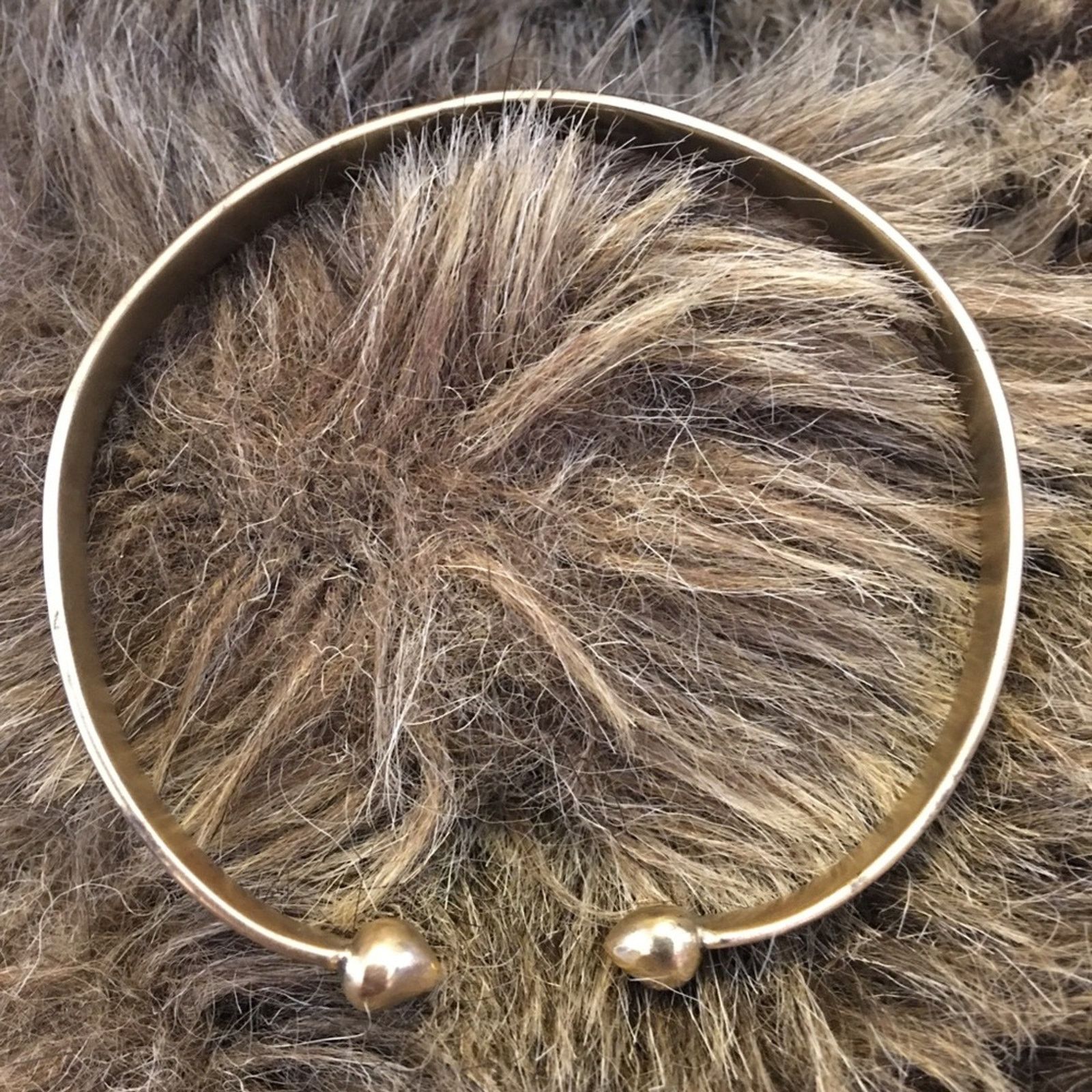 Jewelry Victorian era 18CT gold ball end torque bangle Size ONE SIZE - 7 Thumbnail