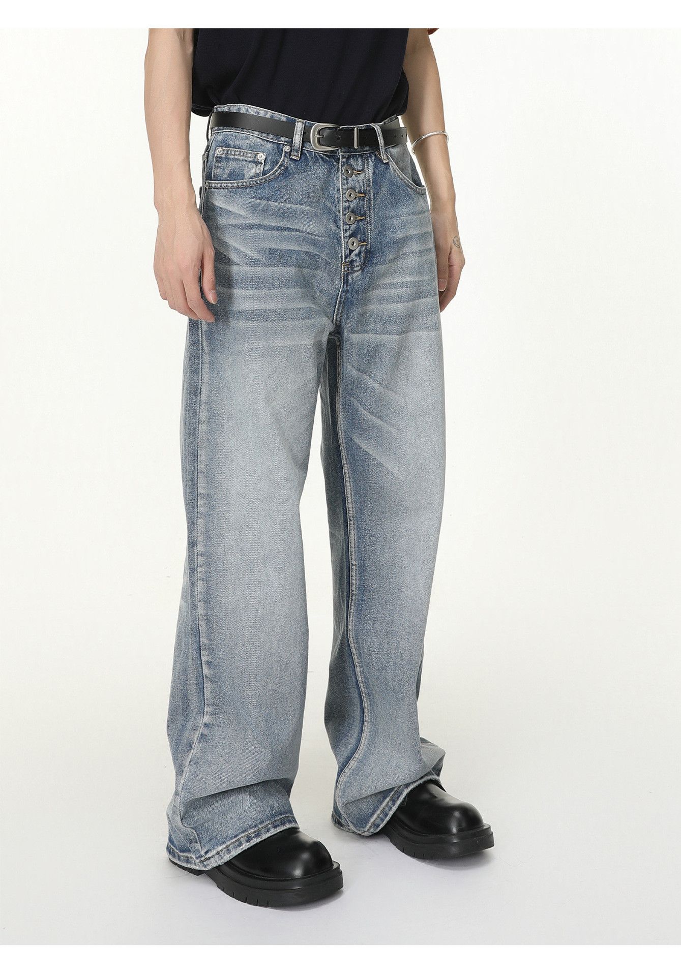 Japanese Brand Men's multi-button loose-fitting washed flared jeans Size US 32 / EU 48 - 4 Thumbnail