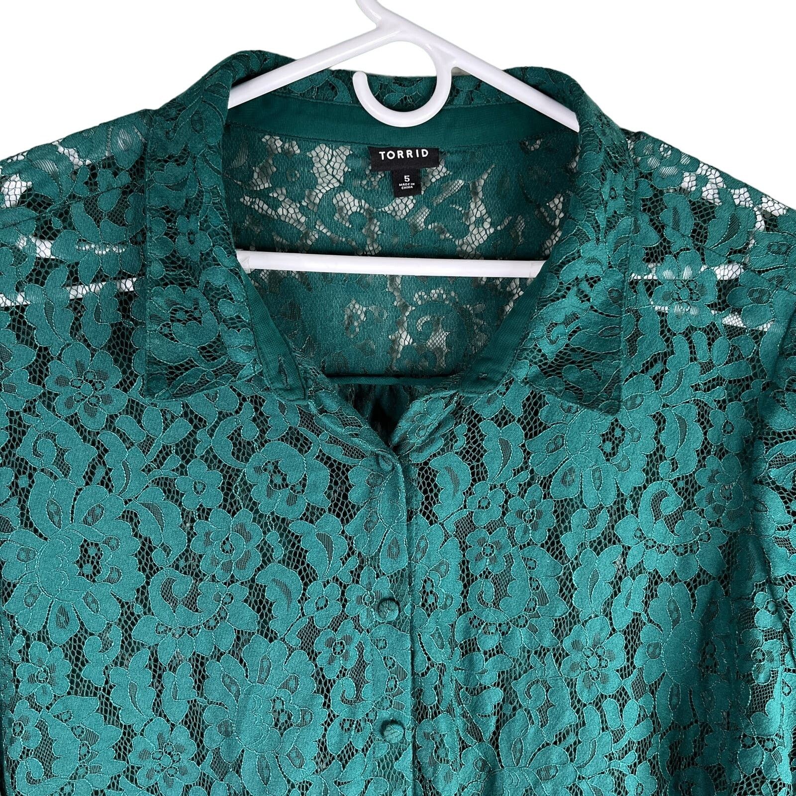 Other Torrid Lace Button Down Green Long Sleeve Top Blouse 5 5X Size 4XL / US 24-26 - 5 Thumbnail