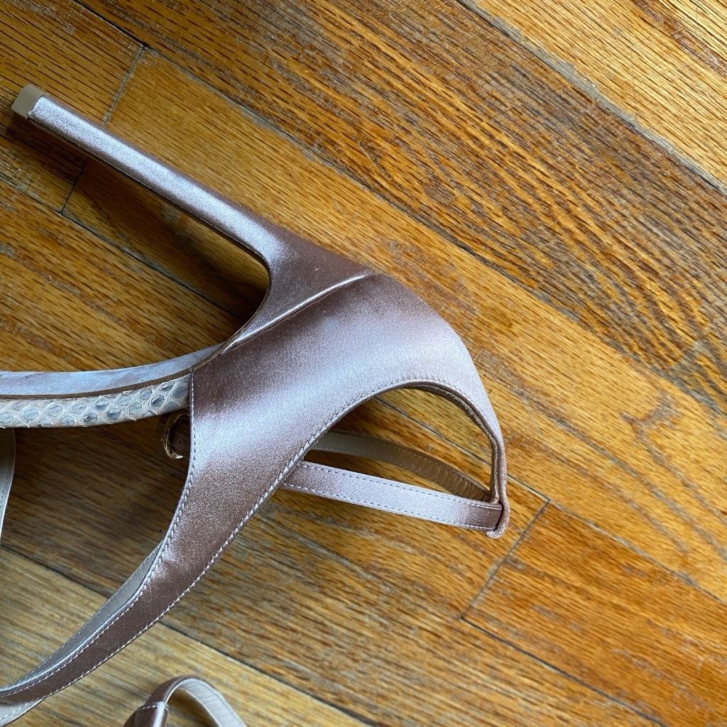 Valentino Authenticated Valentino Heels, Neutral/Pinkish , USW 9 Size US 9 / IT 39 - 6 Thumbnail