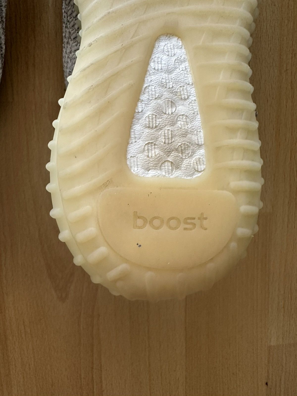 Adidas × Yeezy Yeezy Boost 350 V2 Size US 4 / IT 34 - 5 Thumbnail