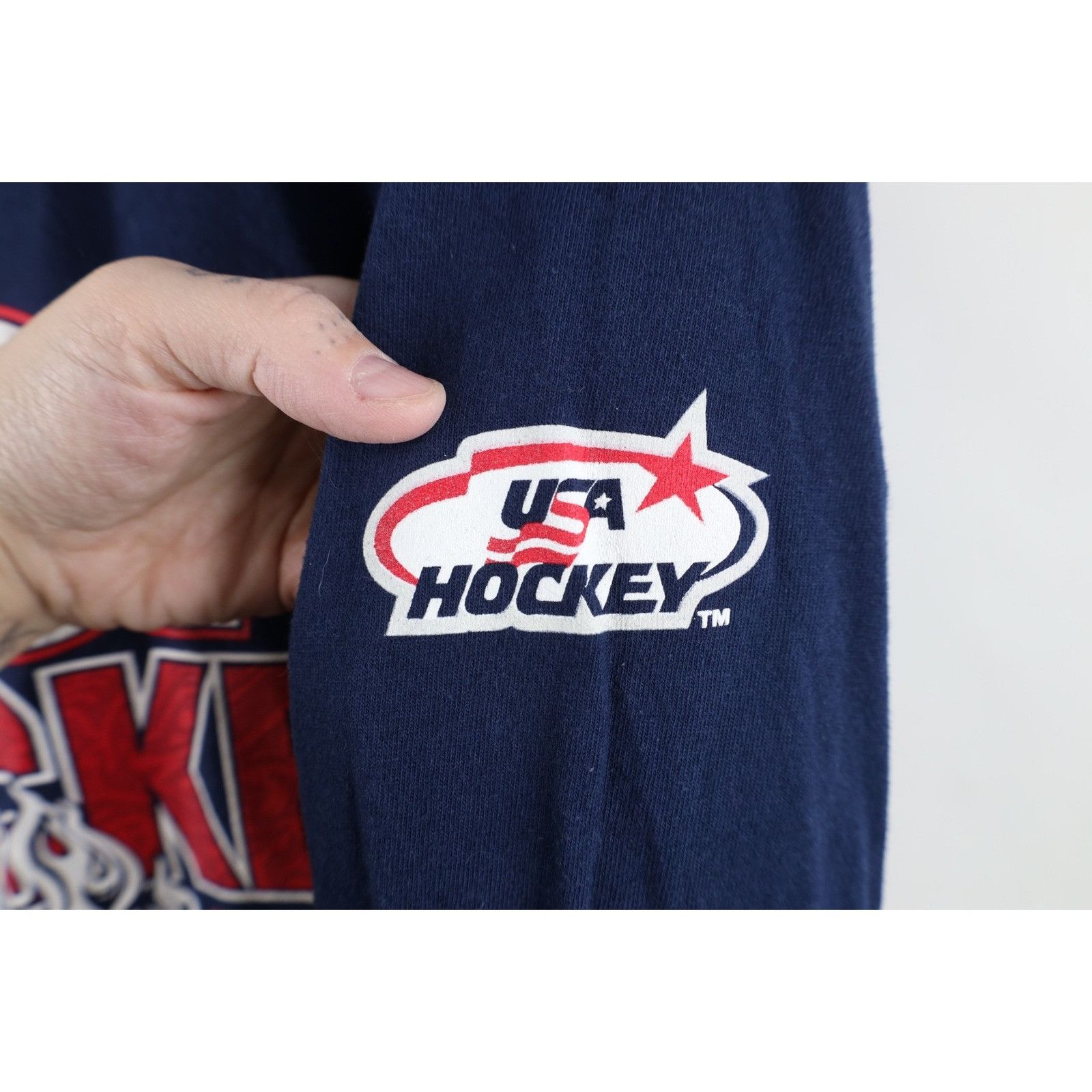 Nike Vintage Y2K Nike Team USA Hockey Olympics T-Shirt Size US L / EU 52-54 / 3 - 4 Thumbnail