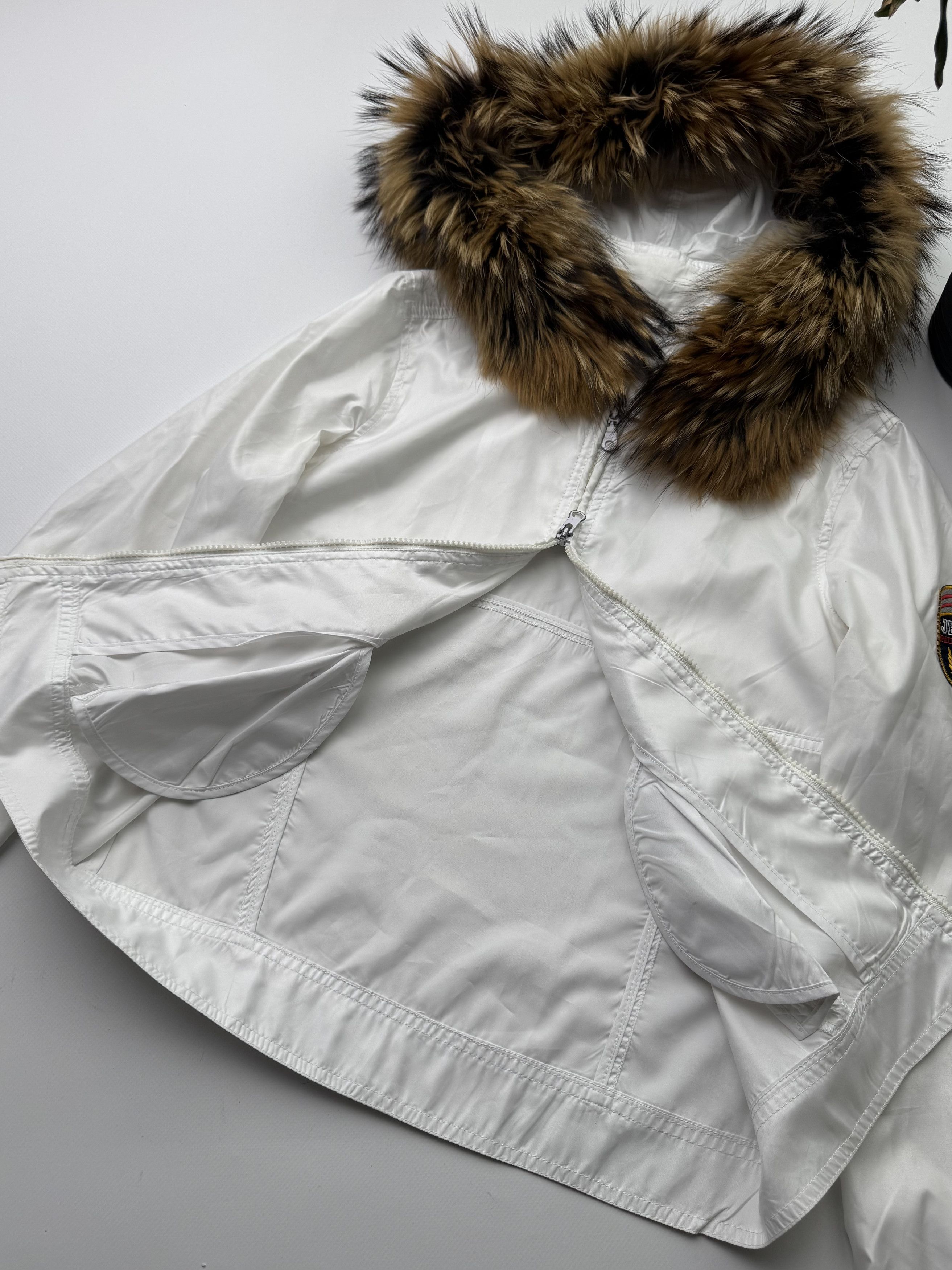 Jean Paul Gaultier Jean Paul Gaultier Vintage Jacket With Real Fur Hood(199) Size S / US 4 / IT 40 - 10 Thumbnail