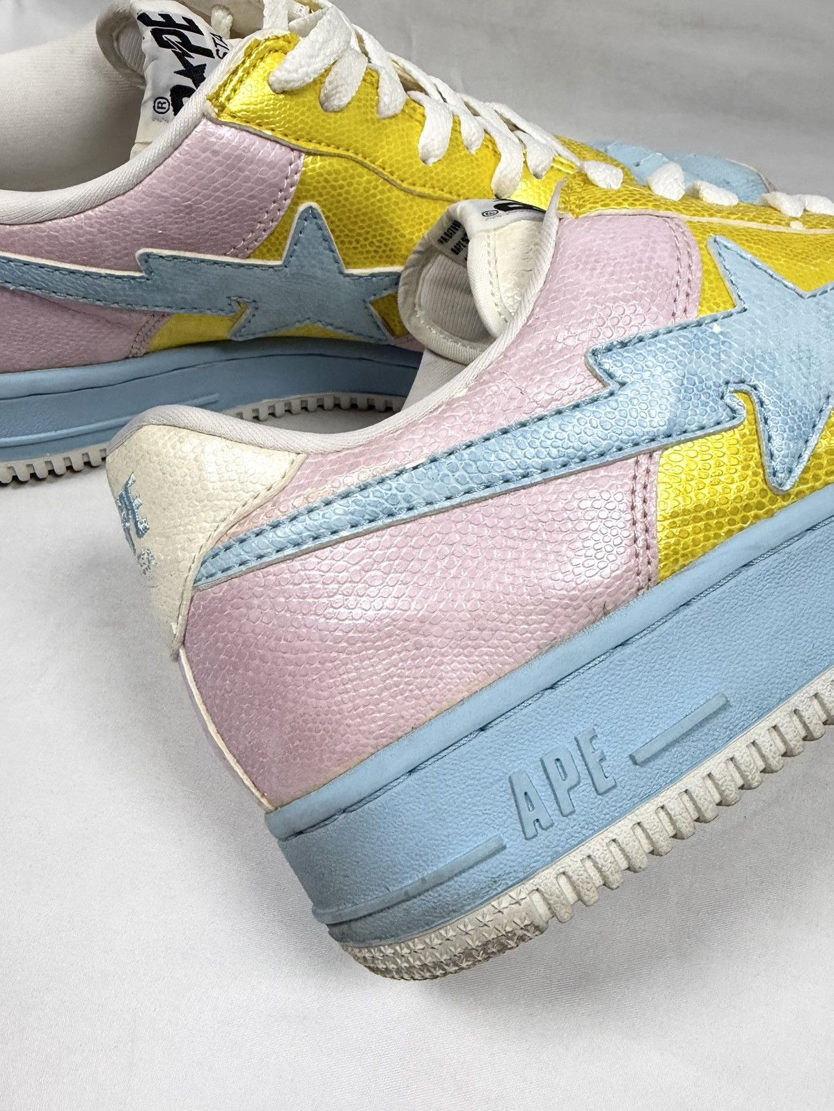 Bape 2006 A Bathing Ape ‘Cotton Candy’ Snakeskin Bapesta Low Size US 9 / EU 42 - 5 Thumbnail