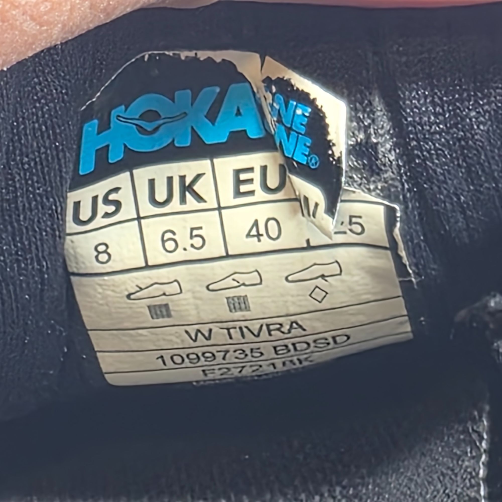 Hoka Hoka One One Tivra Womens Athletic Shoes Size 8 Black Runnin Size US 8 / IT 38 - 6 Thumbnail