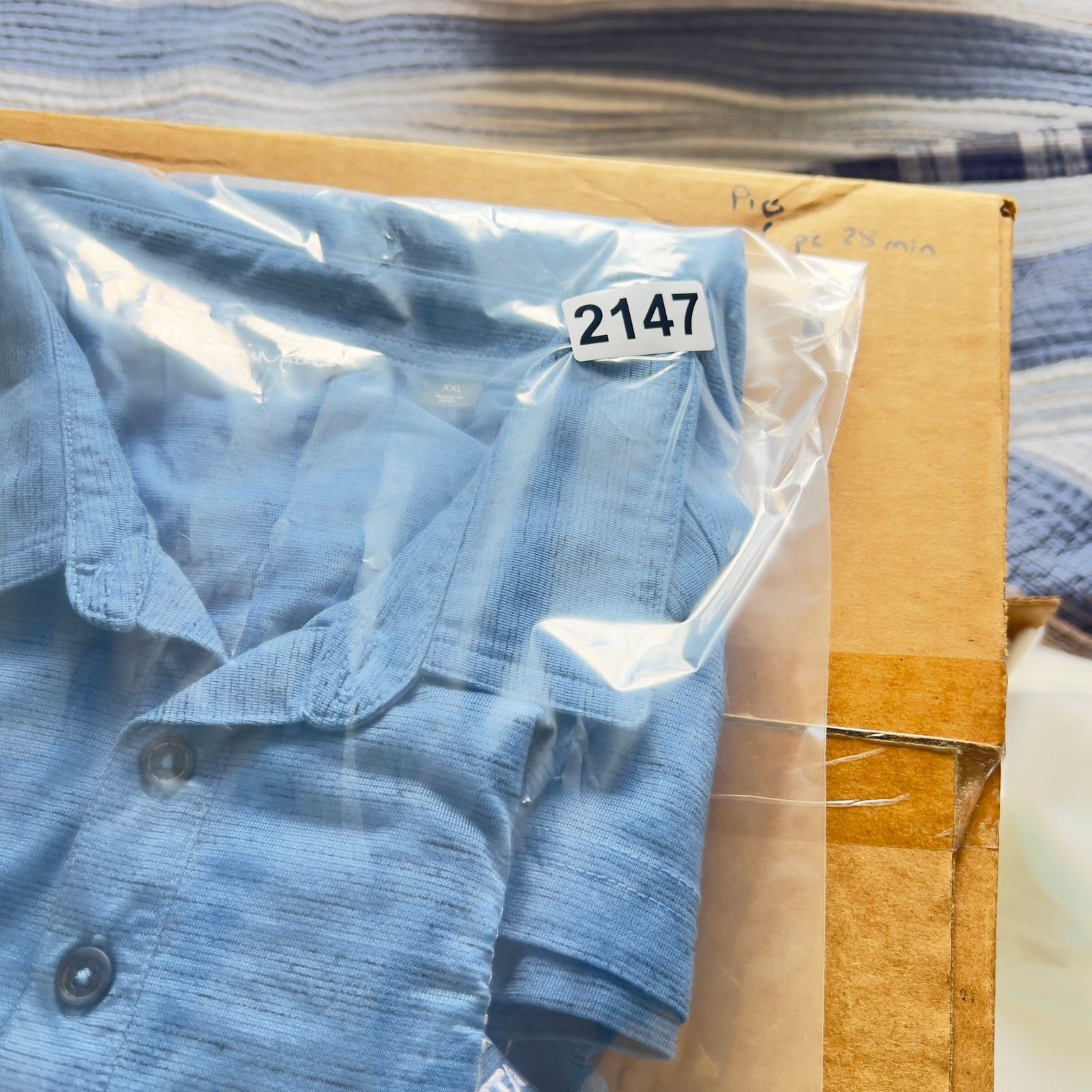TravisMathew Travis Mathew Golf Polo Shirt Men's 2XL "Textured" Blue Size US XXL / EU 58 / 5 - 13 Thumbnail