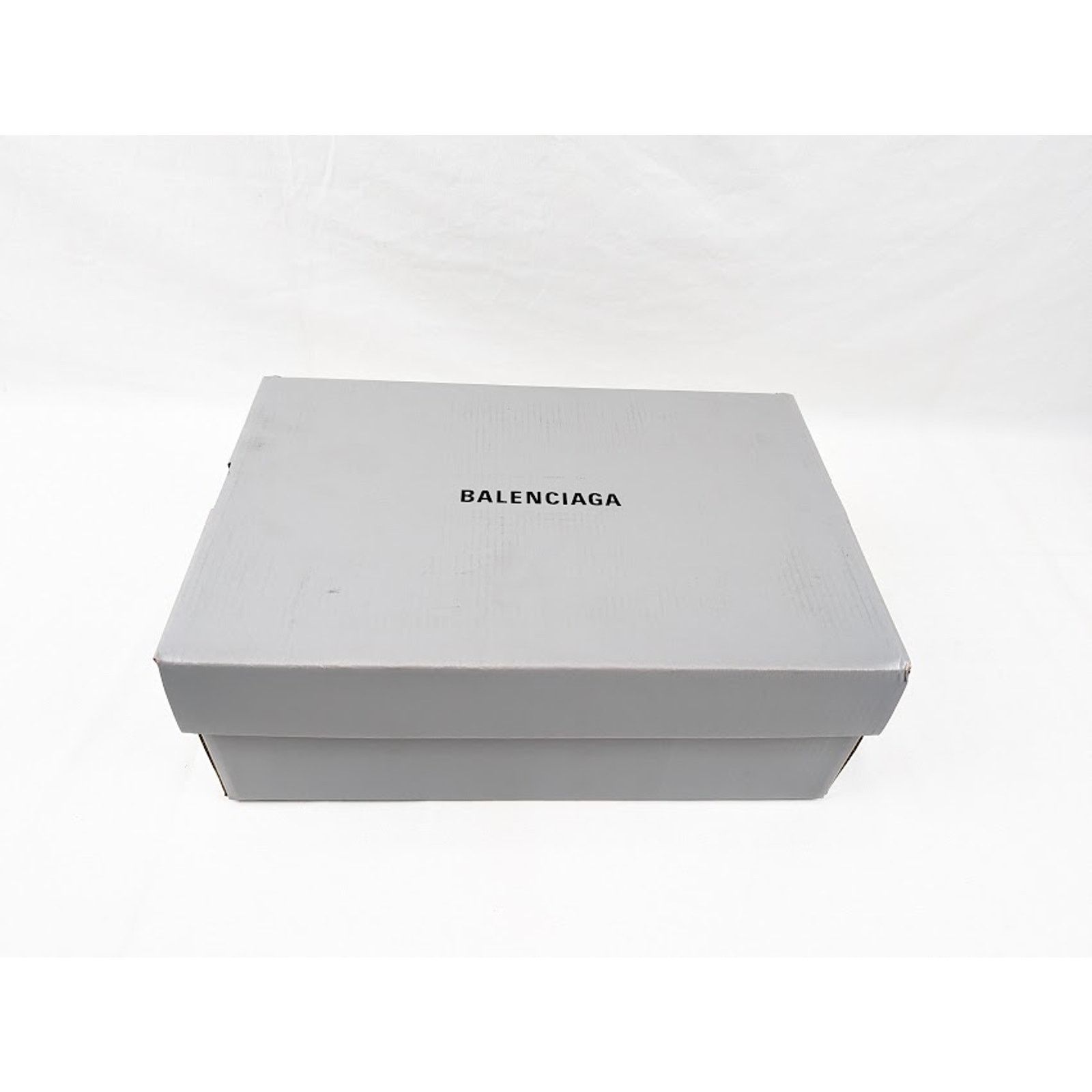 Balenciaga o1rshd1 Paris Low-Top Sneakers in Black/White Size US 10 / EU 43 - 21 Thumbnail