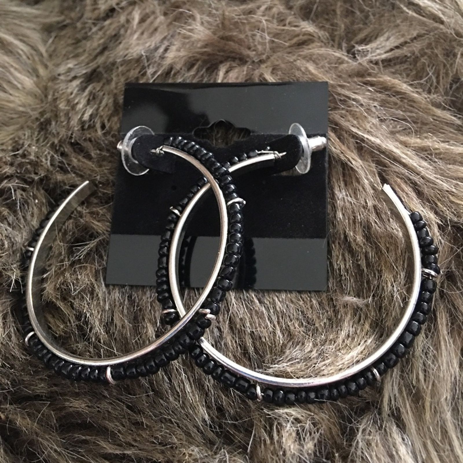 Jewelry Black seed bead silver tone large hoop earrings Size ONE SIZE - 2 Thumbnail