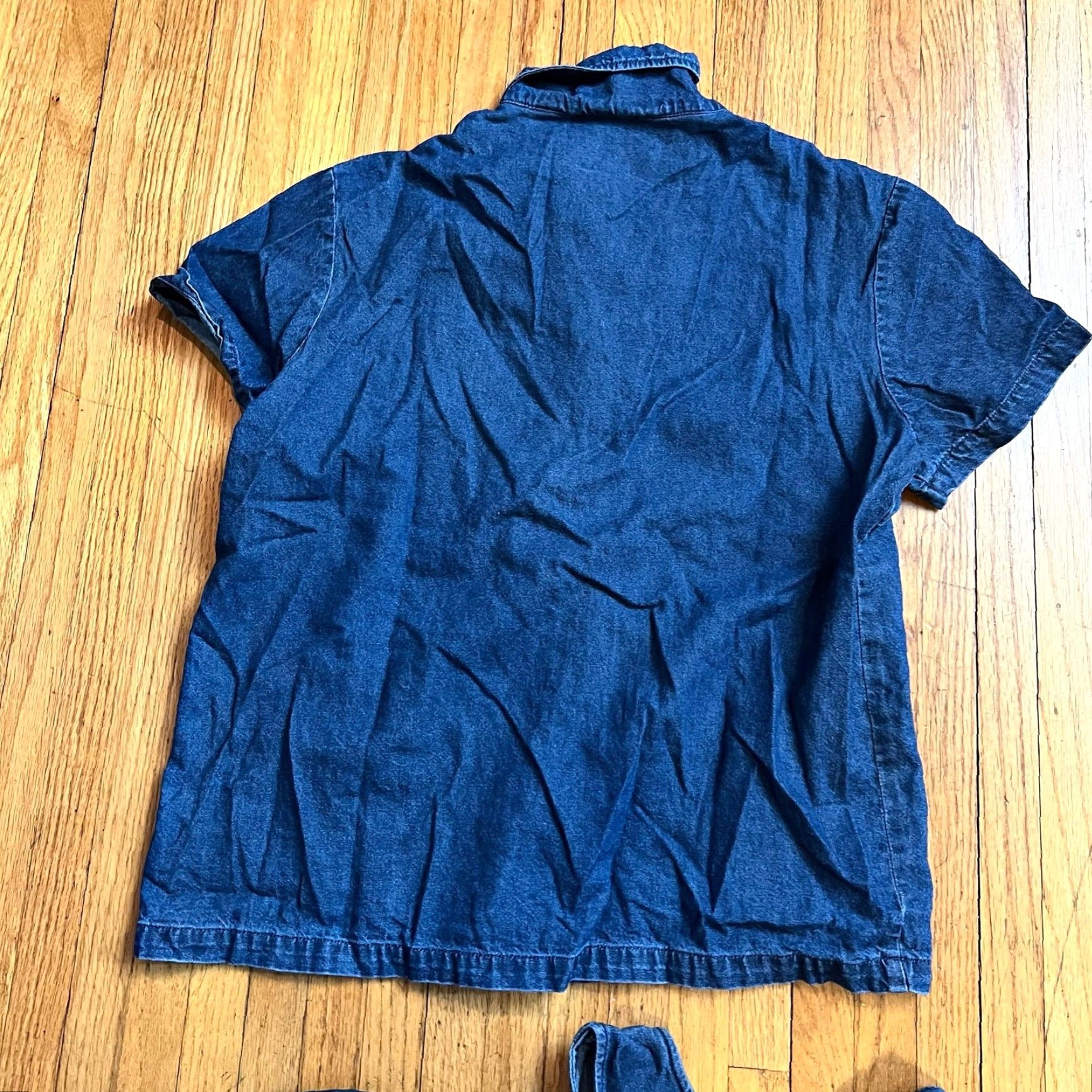 Denime VINTAGE JANE ASHLEY DENIM FLOURALOFTICOSHIRT WOMENS M ]] User: VINTAGE JANE ASHLEY DENIM FLOURALOFTICOSHIRT WOMENS M Size M / US 6-8 / IT 42-44 - 4 Thumbnail