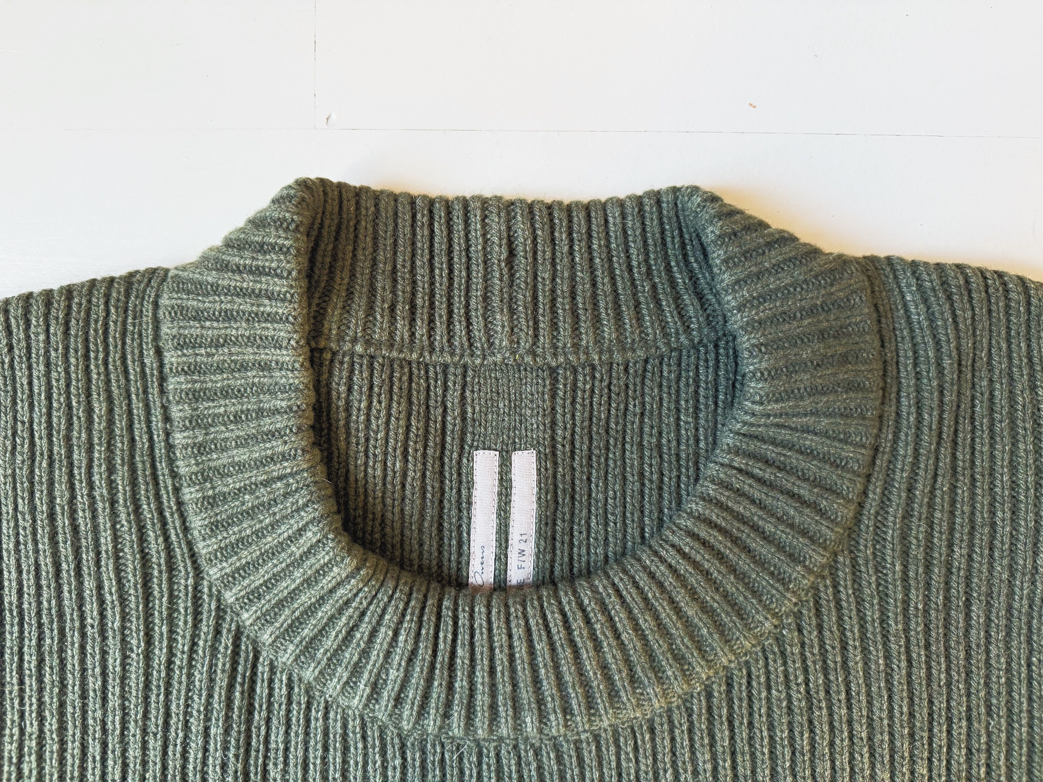 Rick Owens GREEN CASHMERE CREWNECK SWEATER Size US M / EU 48-50 / 2 - 5 Thumbnail