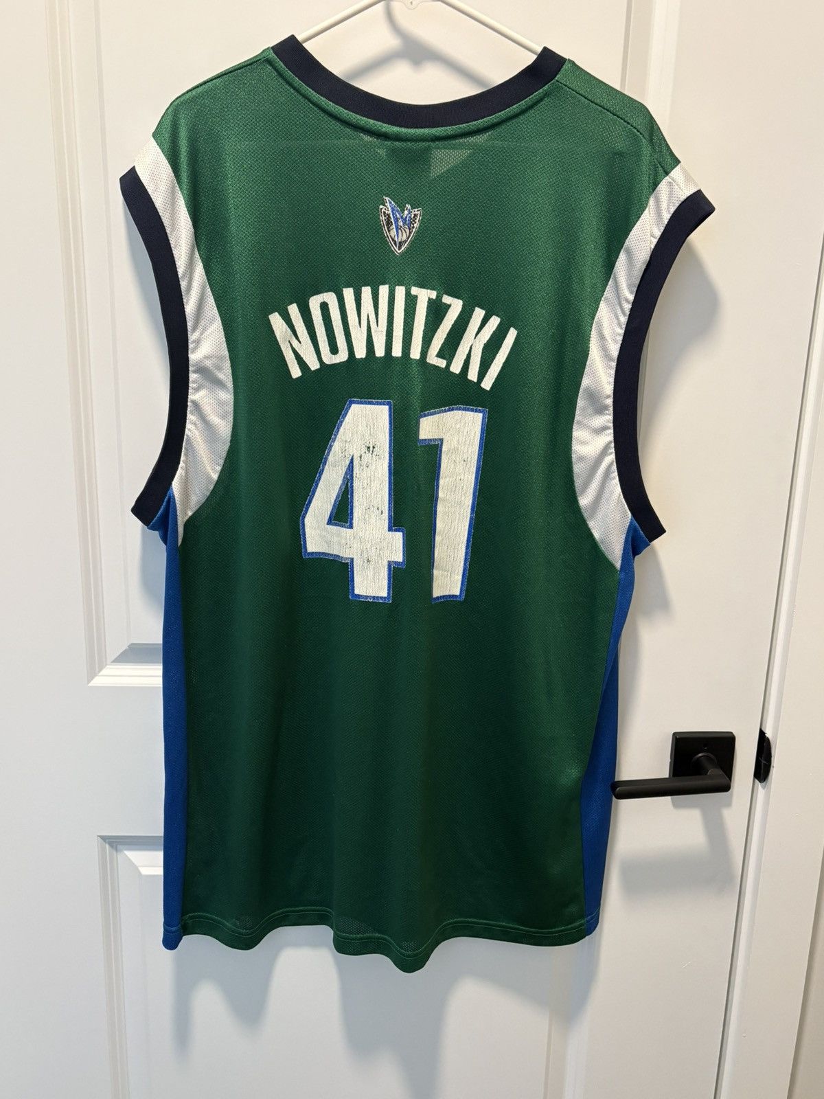 NBA Dallas Mavs Dirk Nowitzki Size US XL / EU 56 / 4 - 2 Thumbnail