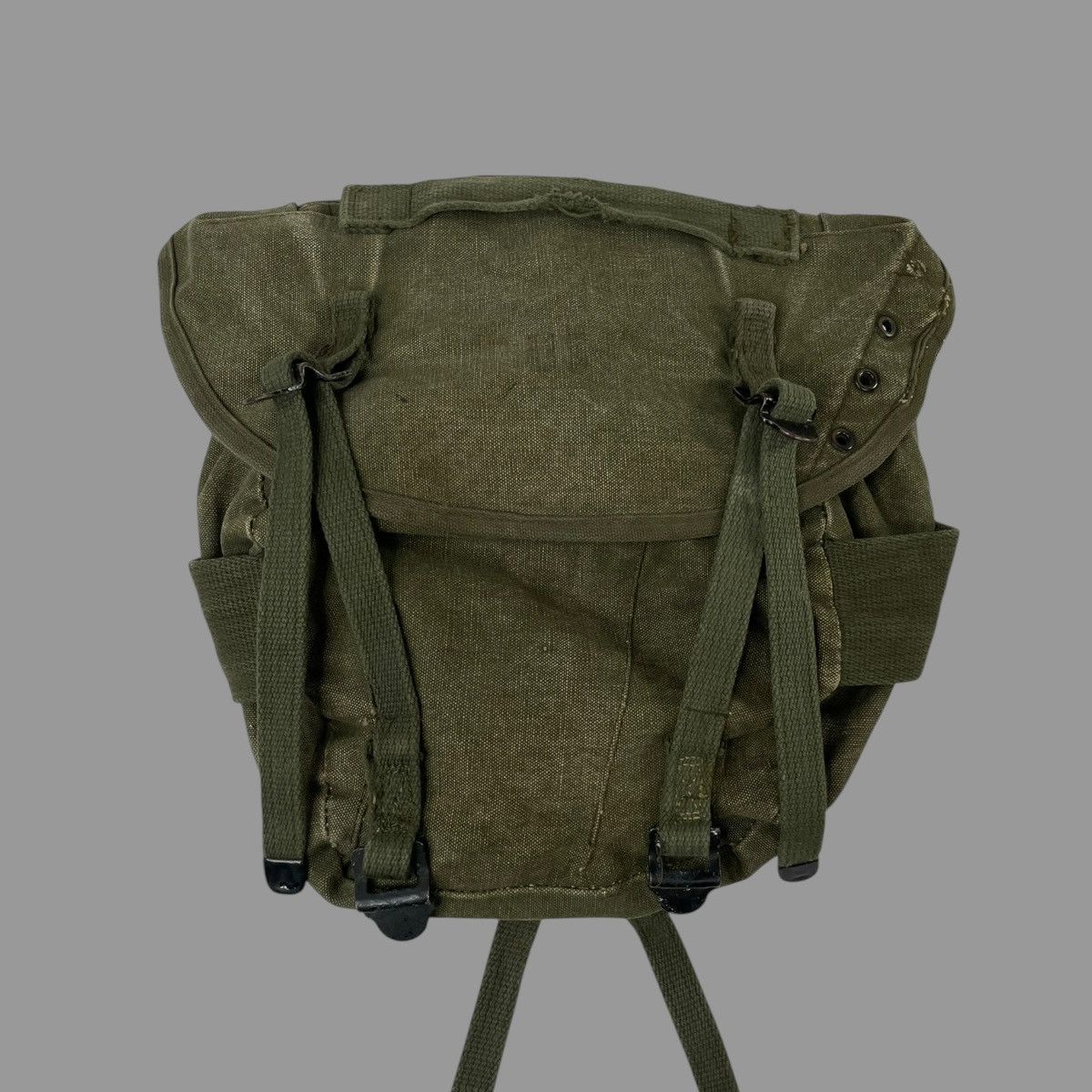 Vintage Vintage 1950s faded U.S. military bag Size ONE SIZE - 4 Thumbnail