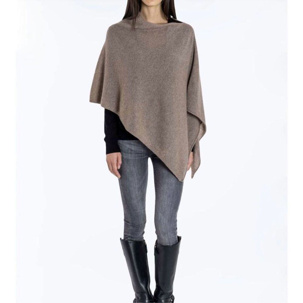 New Zealand Outback Luxury women's poncho Made in New Zealand Size ONE SIZE - 4 Thumbnail