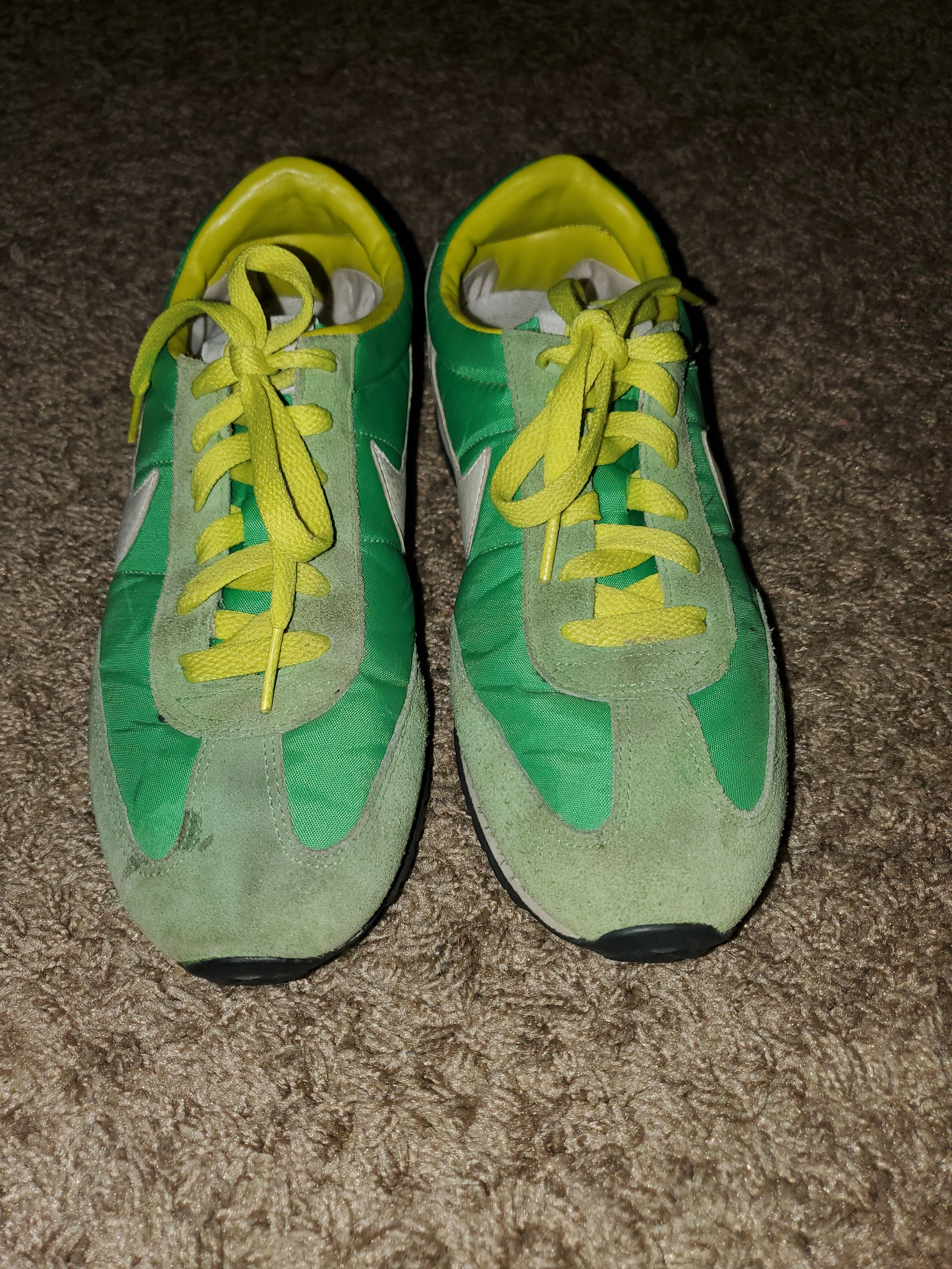 Nike Vintage Women's Oceania Green & Yellow Nikes (size 8) Size US 8 / IT 38 - 6 Thumbnail