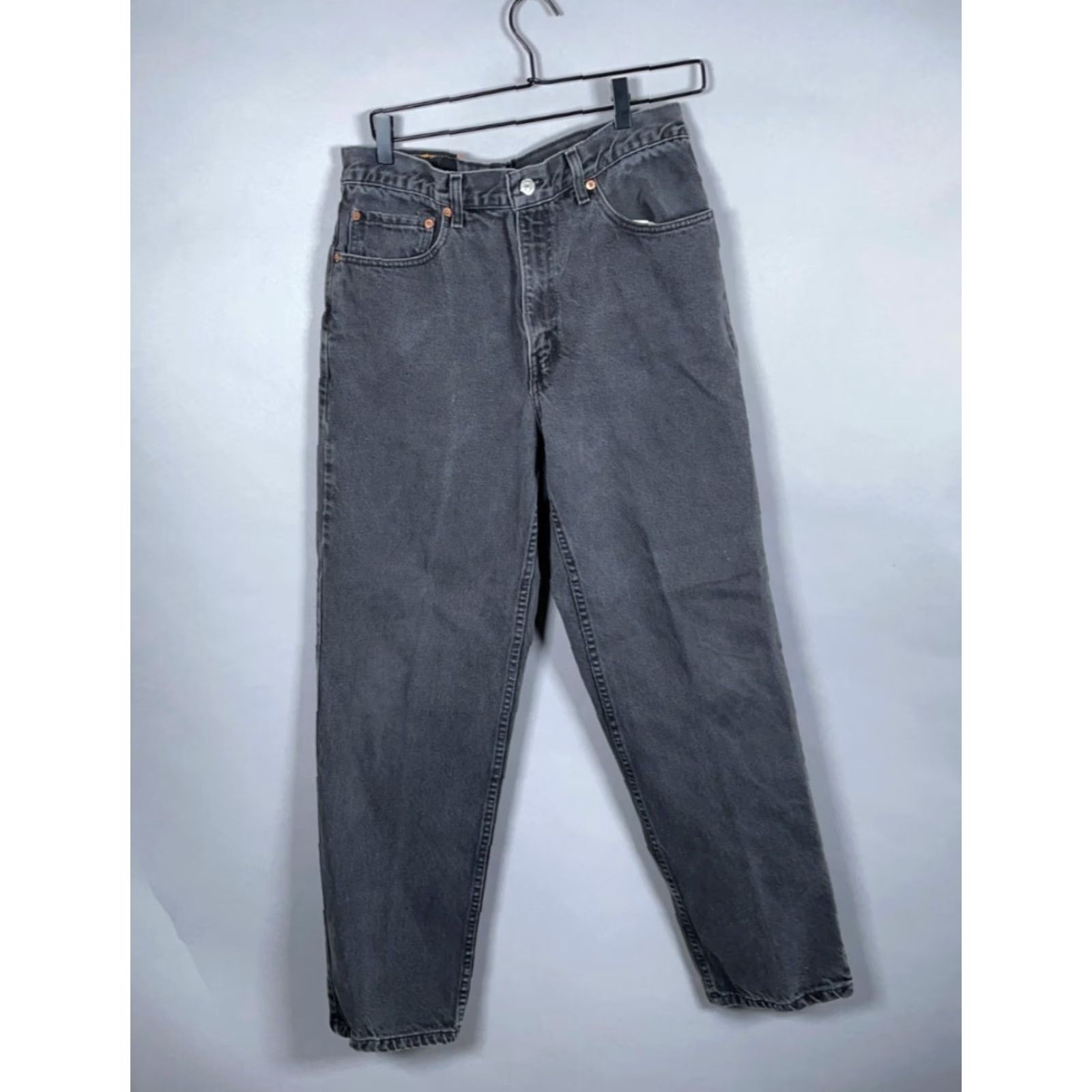 Levi's VINTAGE Levi's 550 Jeans Men's Tapered Fit Relaxed 31 x 29 Black 2000s Retro Classic Size US 31 - 2 Thumbnail