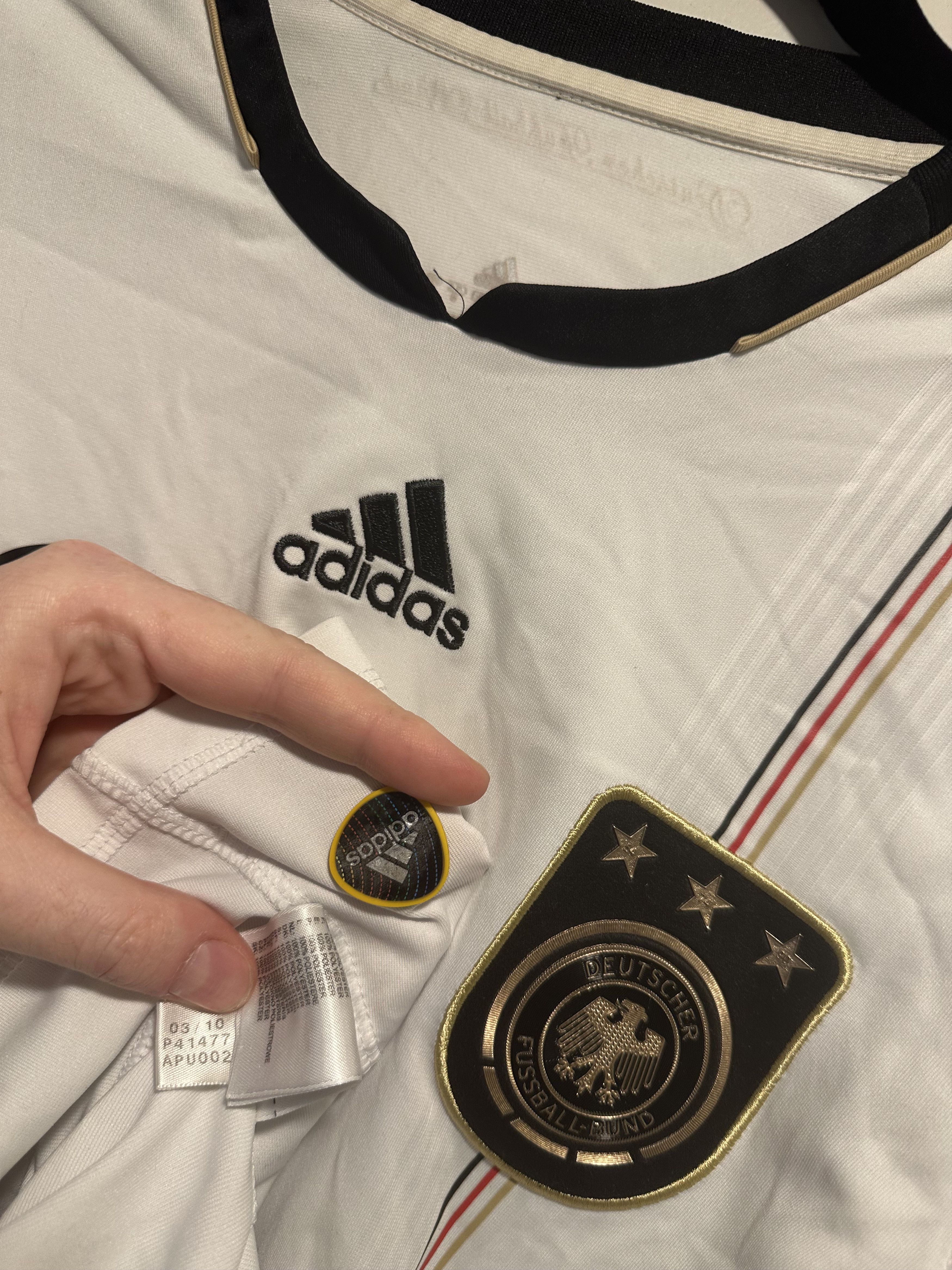 Adidas Genuine 2010 World Cup Germany Home Podolski #10 Medium Size US M / EU 48-50 / 2 - 3 Thumbnail
