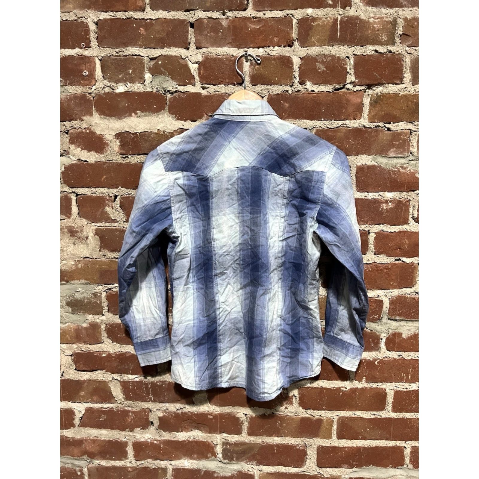 Wrangler VINTAGE Wrangler Womens Blue Plaid Long Sleeve Snap Up Flannel Size Large Size L / US 10 / IT 46 - 2 Thumbnail