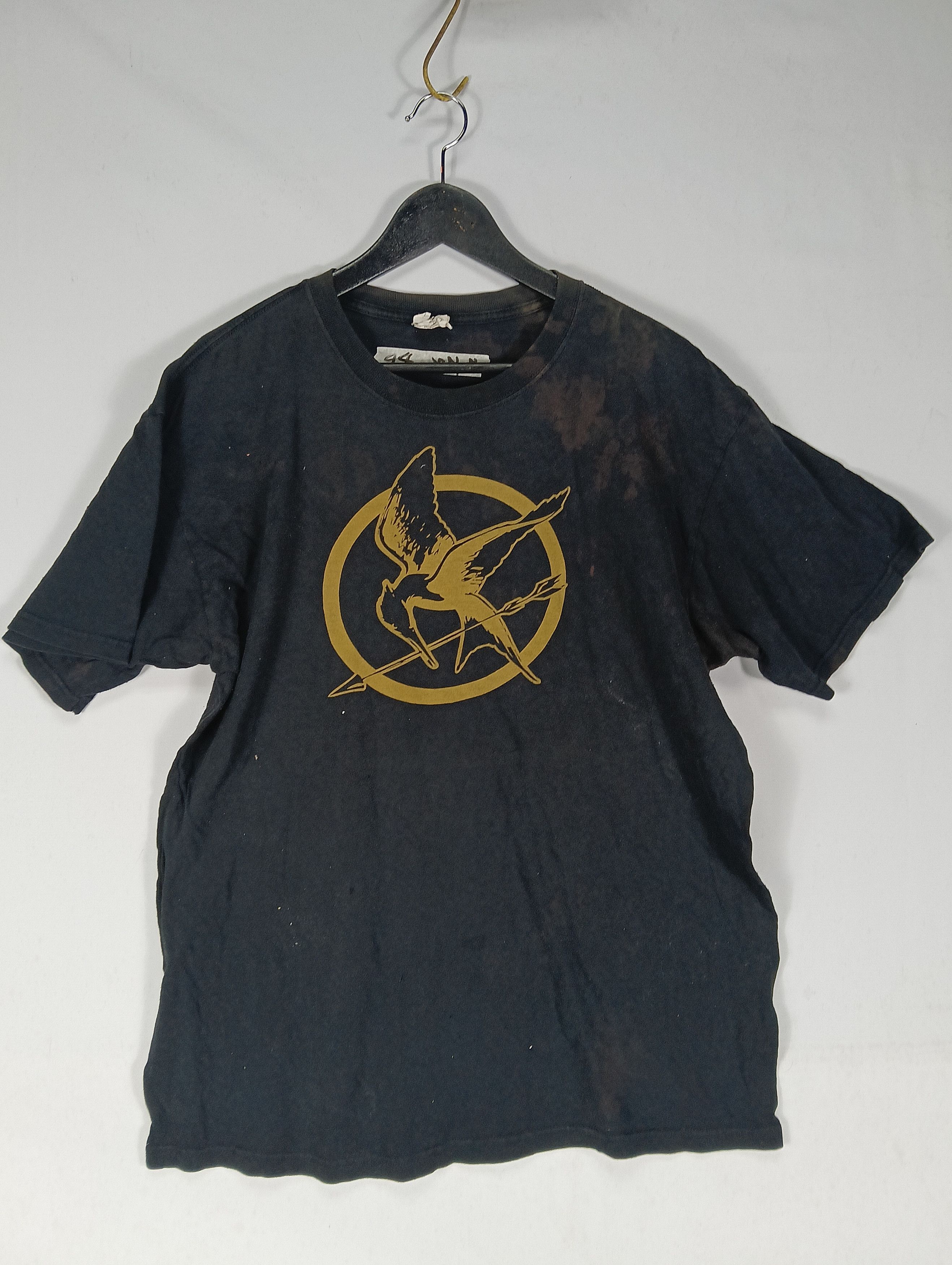 Other the hunger games big logo tee distressed Size US L / EU 52-54 / 3 - 1 Thumbnail
