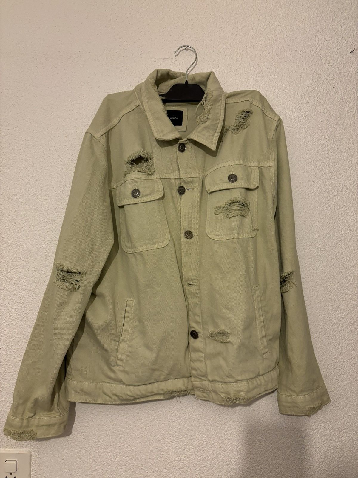 Bershka Multiple pieces from my closet Size US M / EU 48-50 / 2 - 16 Thumbnail
