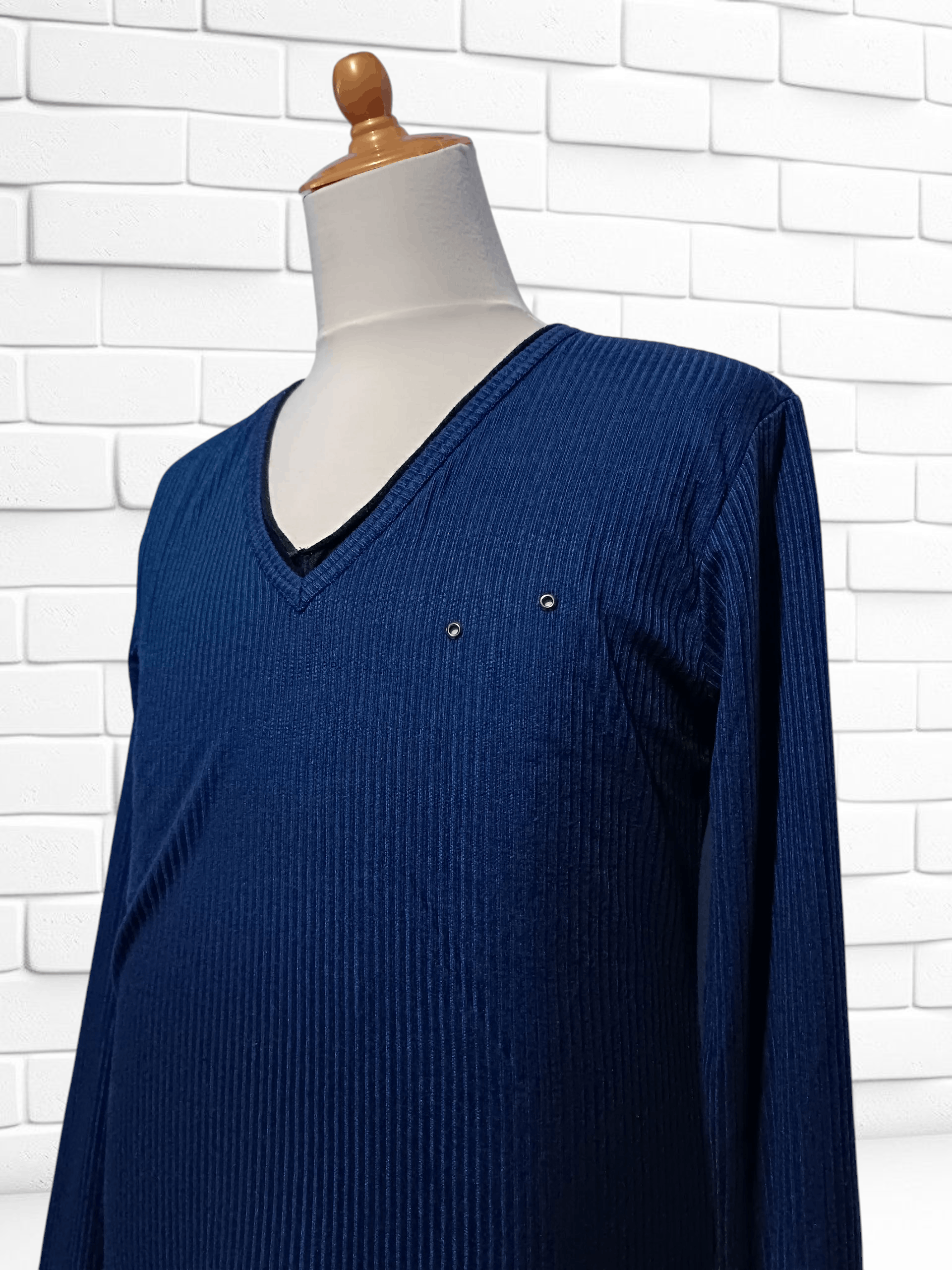 semanticdesign Sematic Design V-Neck Blue Metalic Long Sleeve T-shirt Size US M / EU 48-50 / 2 - 3 Thumbnail