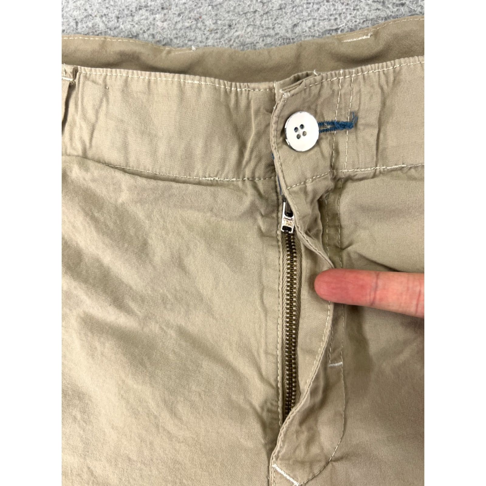 Tommy Bahama VINTAGE not applicable; use original info only. Size US 34 / EU 50 - 6 Thumbnail