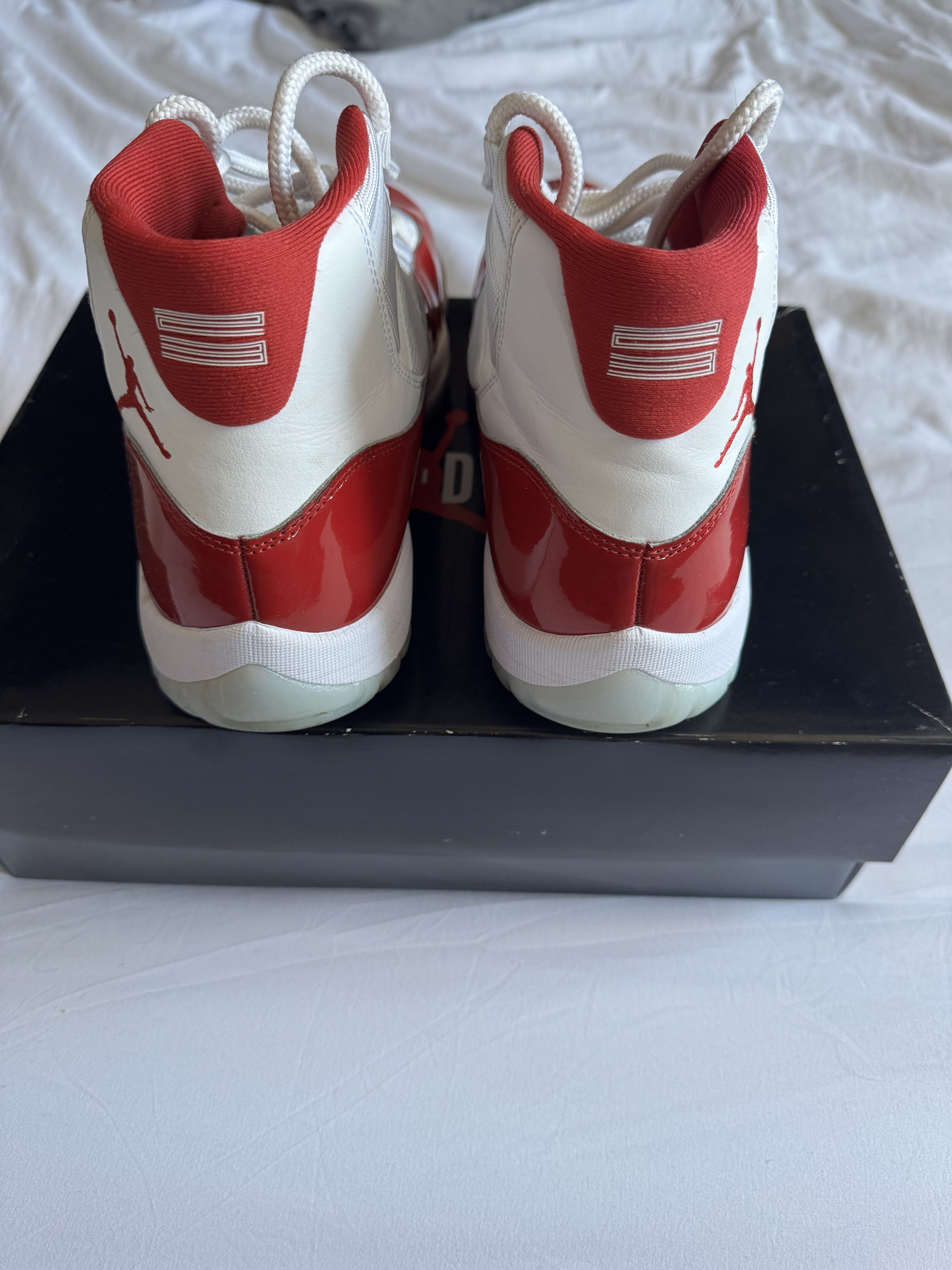 Jordan Brand Jordan 11 Cherry Size US 12 / EU 45 - 2 Thumbnail