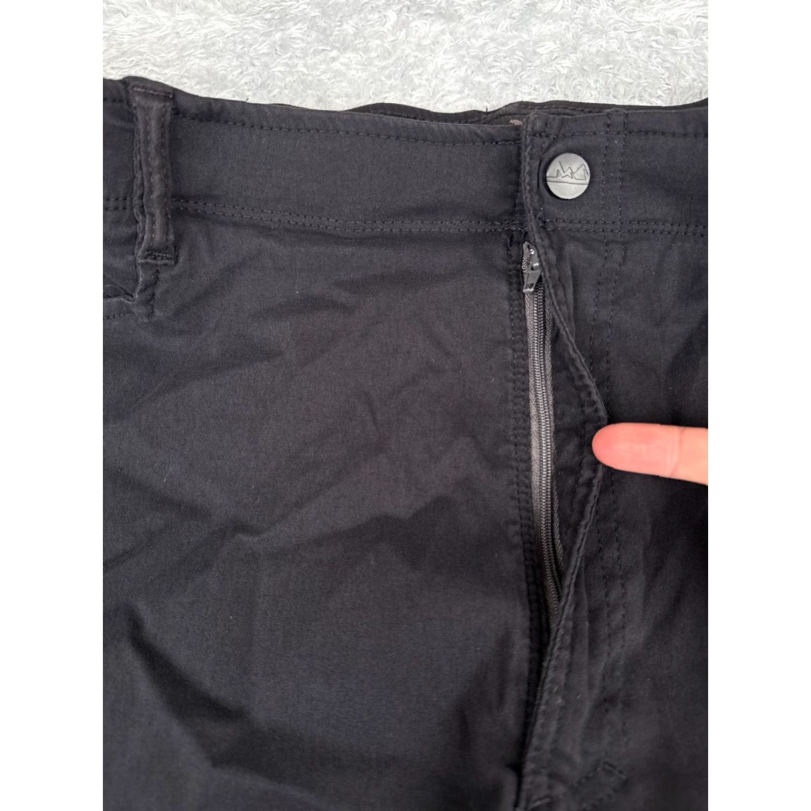 Wrangler Wrangler Pants Mens 40 Black Chino Gusseted Knees Cargo Nylon Hiking Camp 40x32 Size US 40 / EU 56 - 5 Thumbnail
