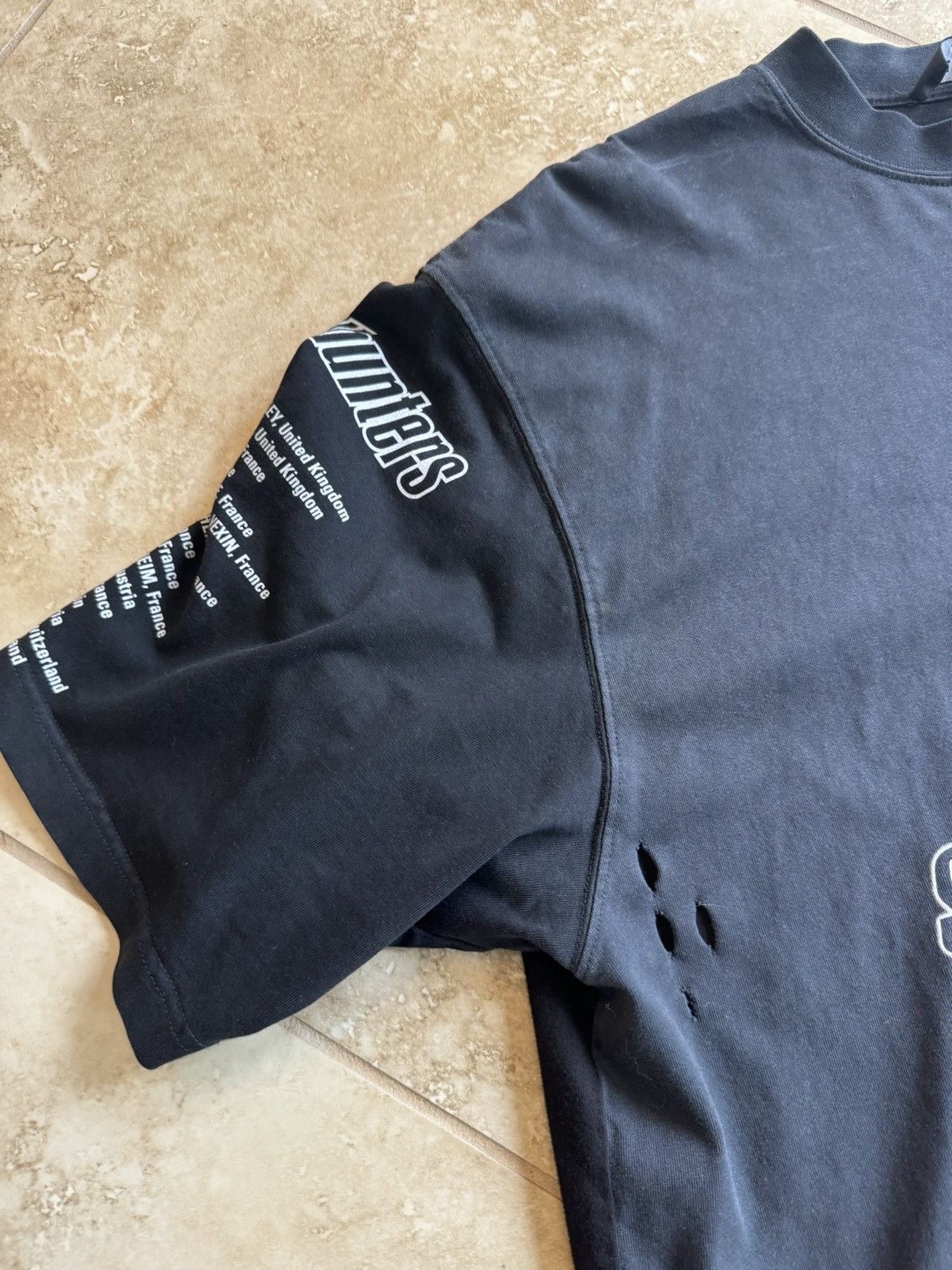 Balenciaga Balenciaga Speed Hunters Upside Down Tee Size US L / EU 52-54 / 3 - 3 Thumbnail