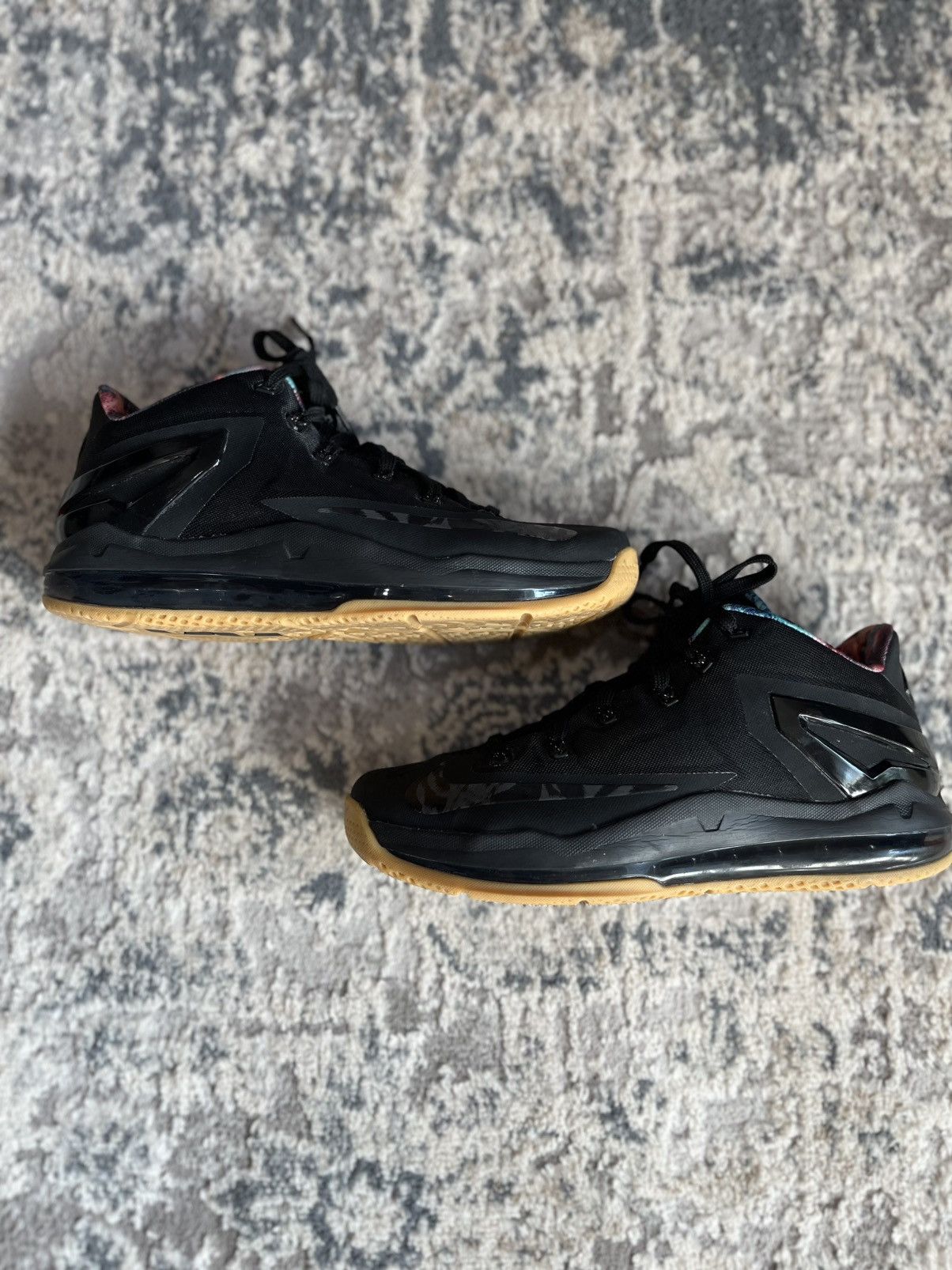 Nike Max LeBron XI Low
