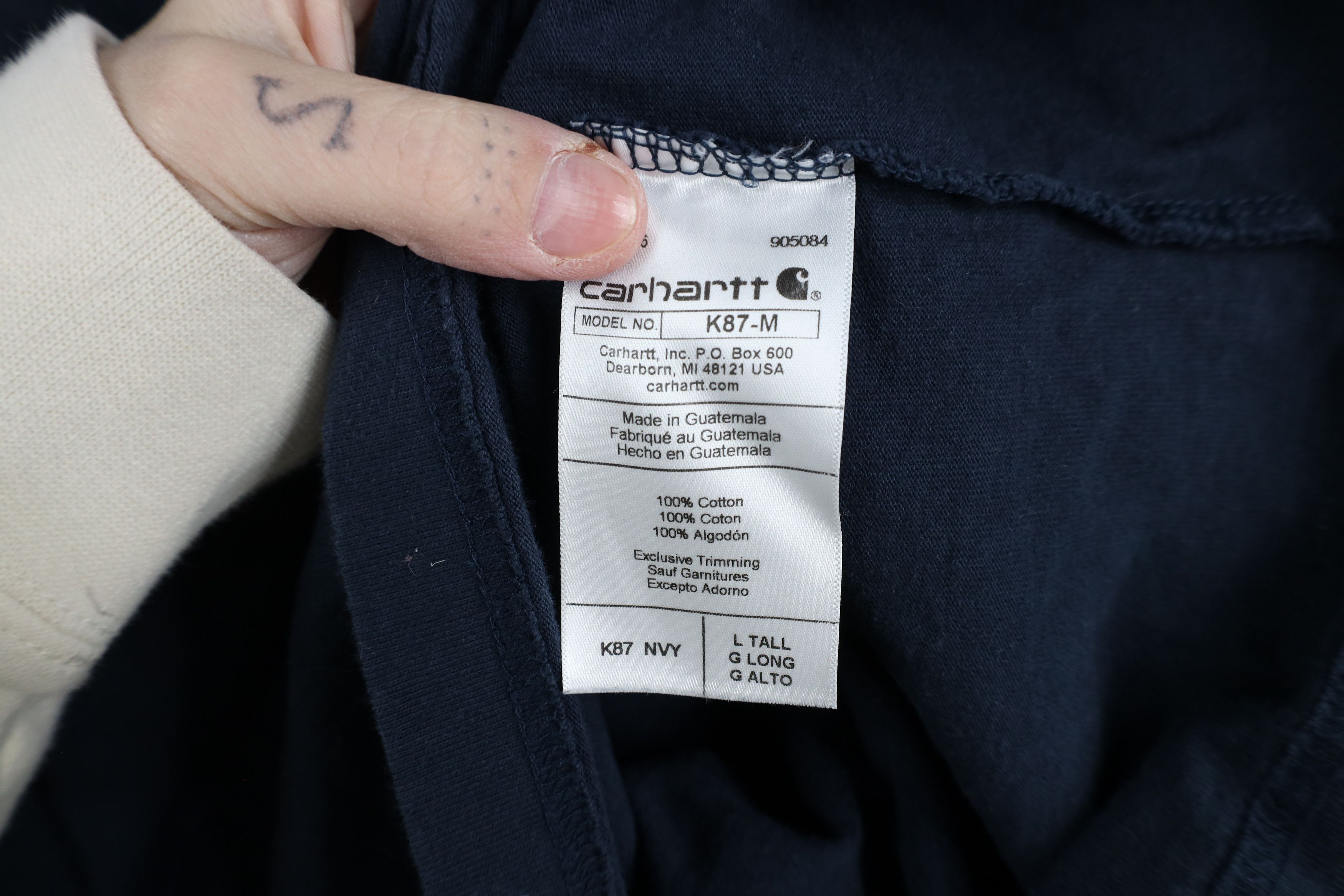 Carhartt × Vintage Vintage Y2K Carhartt Loose Fit Pocket T-Shirt Navy Blue Size US L / EU 52-54 / 3 - 9 Thumbnail
