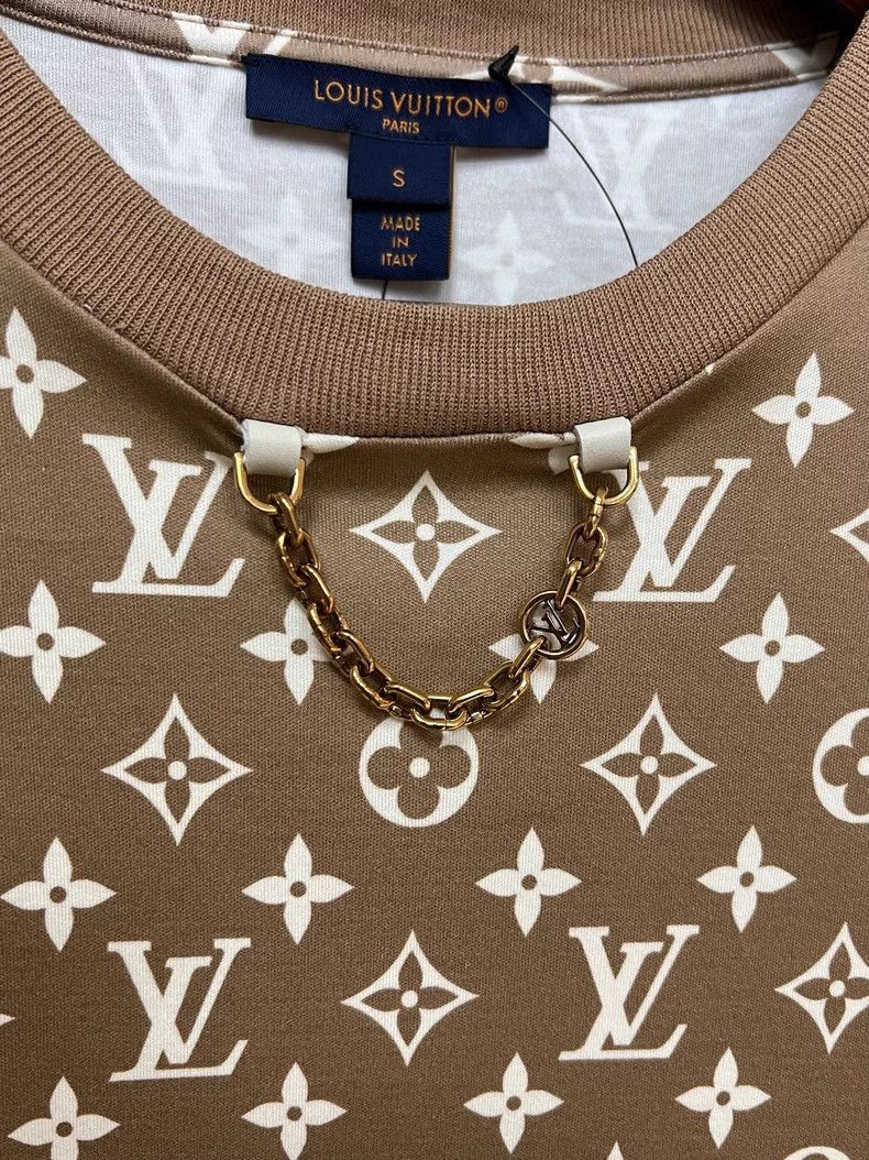 Louis Vuitton Louis Vuitton Cream-colored full-print chain short sleeve Size US S / EU 44-46 / 1 - 3 Thumbnail