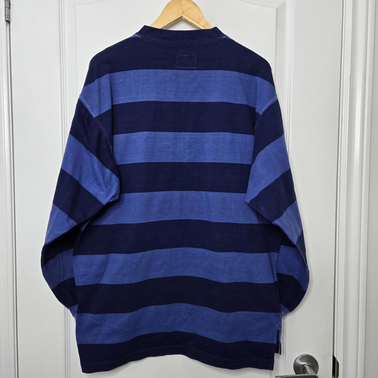 Valentino Vintage Valentino Shirt Cotton Men's Large Blue Crew Neck Size US L / EU 52-54 / 3 - 5 Thumbnail