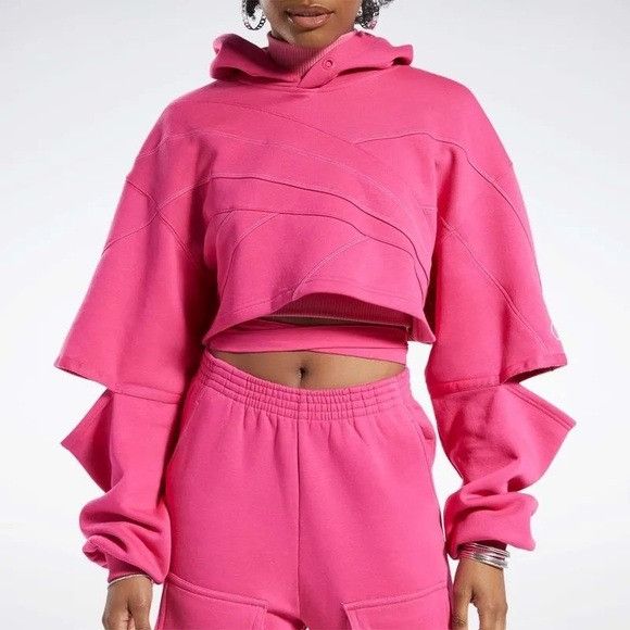 Reebok NWT REEBOK X CARDI B FUSHIA PINK SWEATSHIRT SZ 2XL XXL Size XXL / US 16-18 / IT 52-54 - 8 Thumbnail