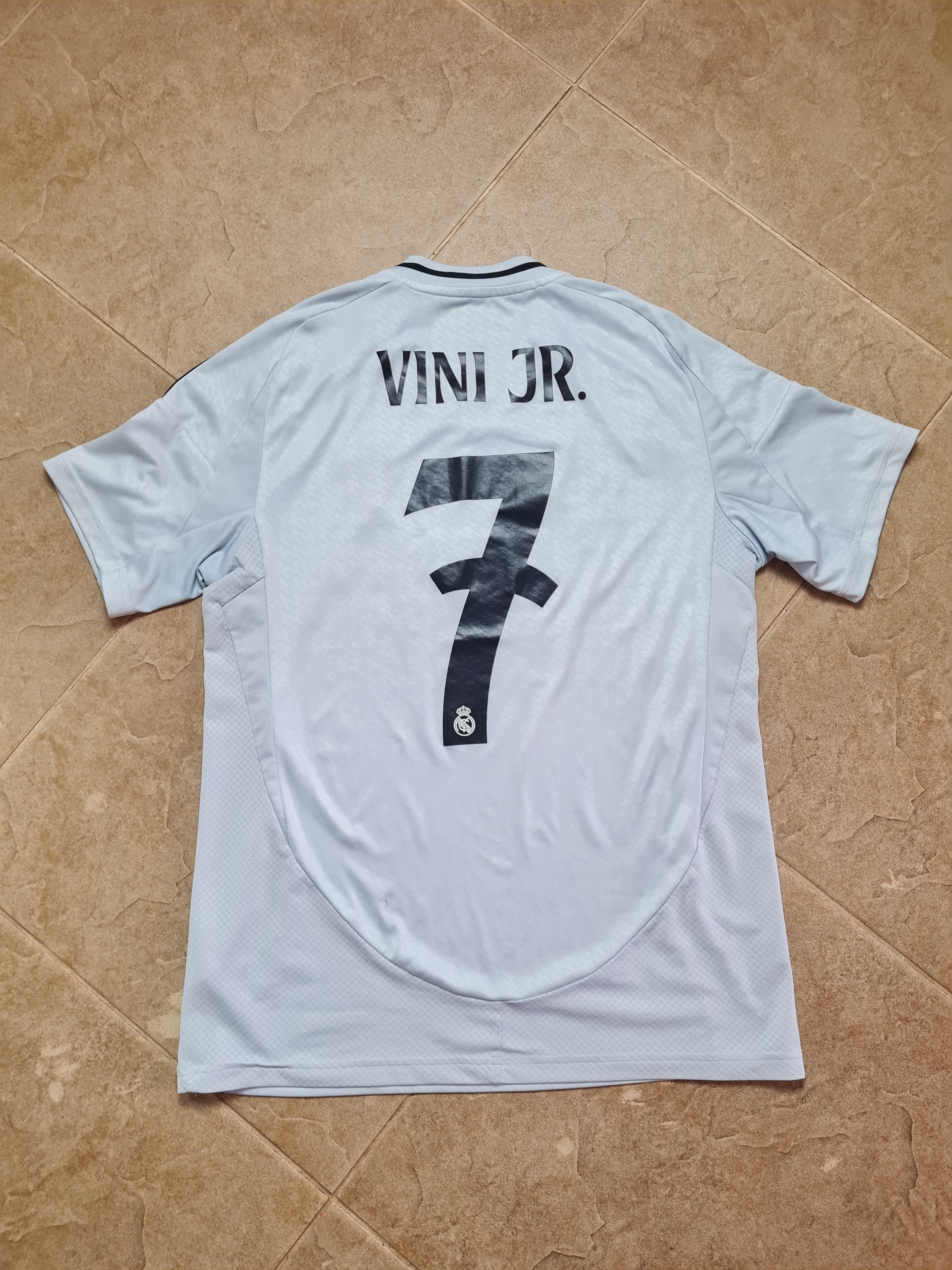 Adidas Adidas Real Madrid Home 24/25 Soccer Jersey Vini Jr 7 IU5011 Size US M / EU 48-50 / 2 - 1 Thumbnail