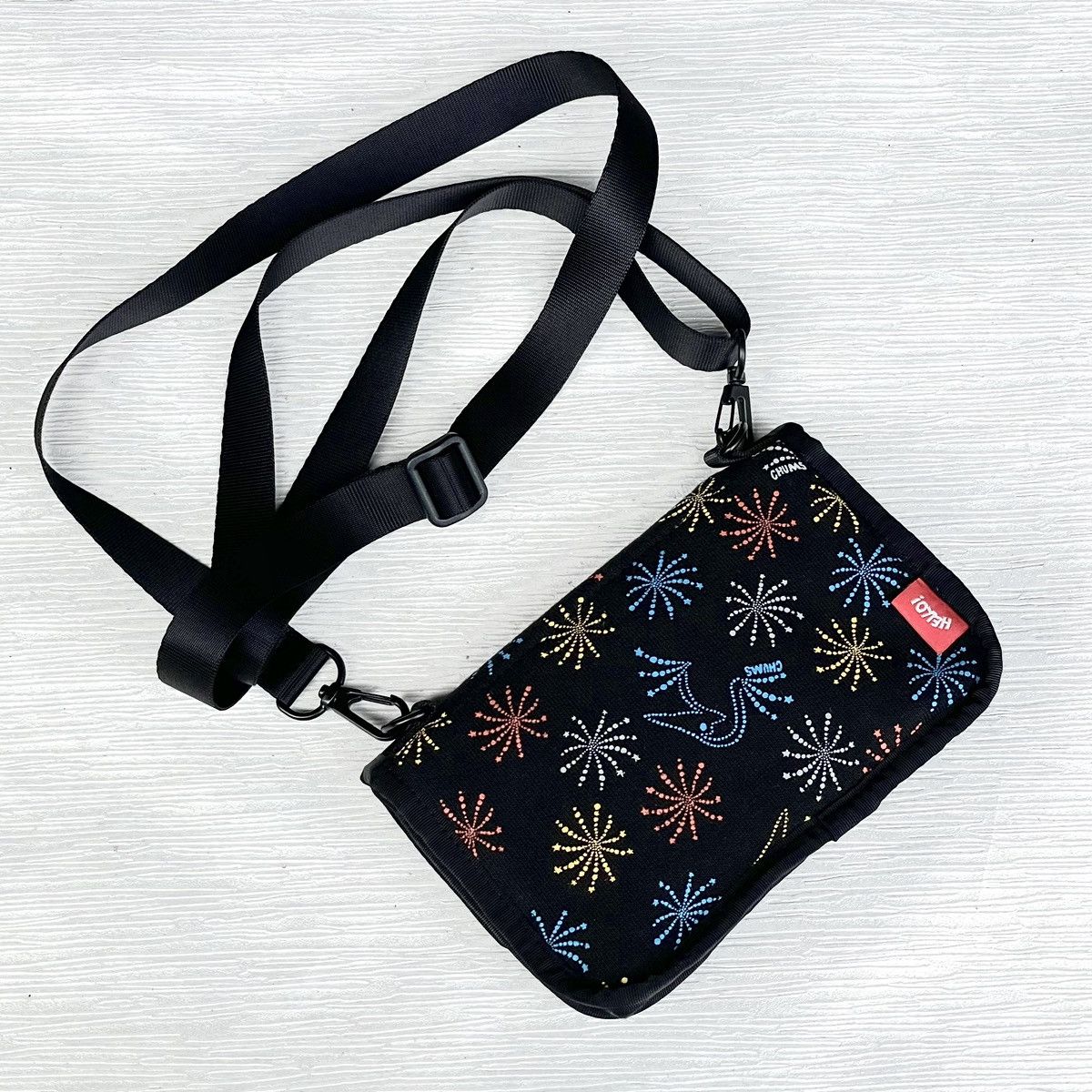 Chums Chums Flip On Small Crossbody Size ONE SIZE - 4 Thumbnail