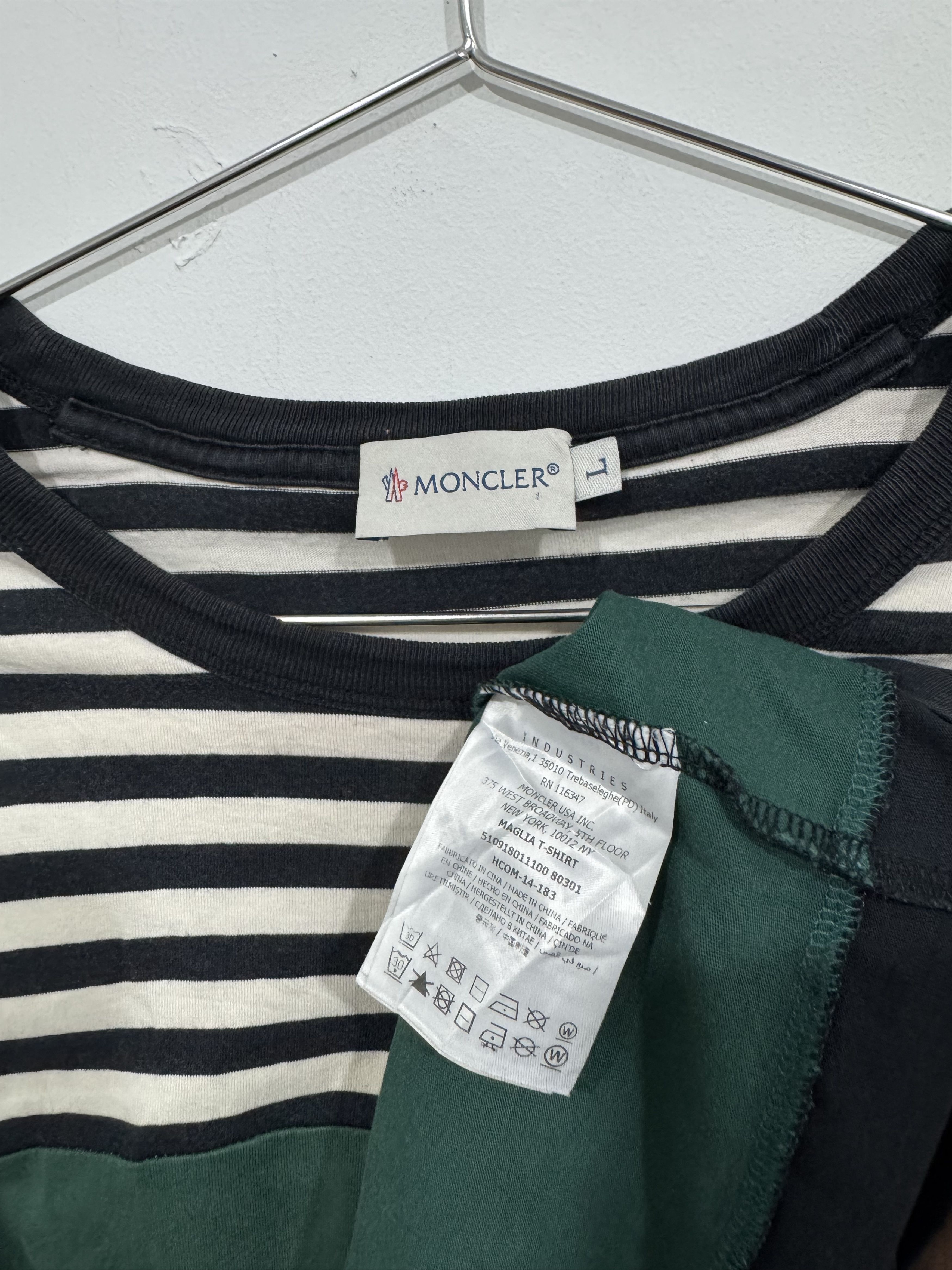 Moncler Moncler Tee Size US M / EU 48-50 / 2 - 3 Thumbnail