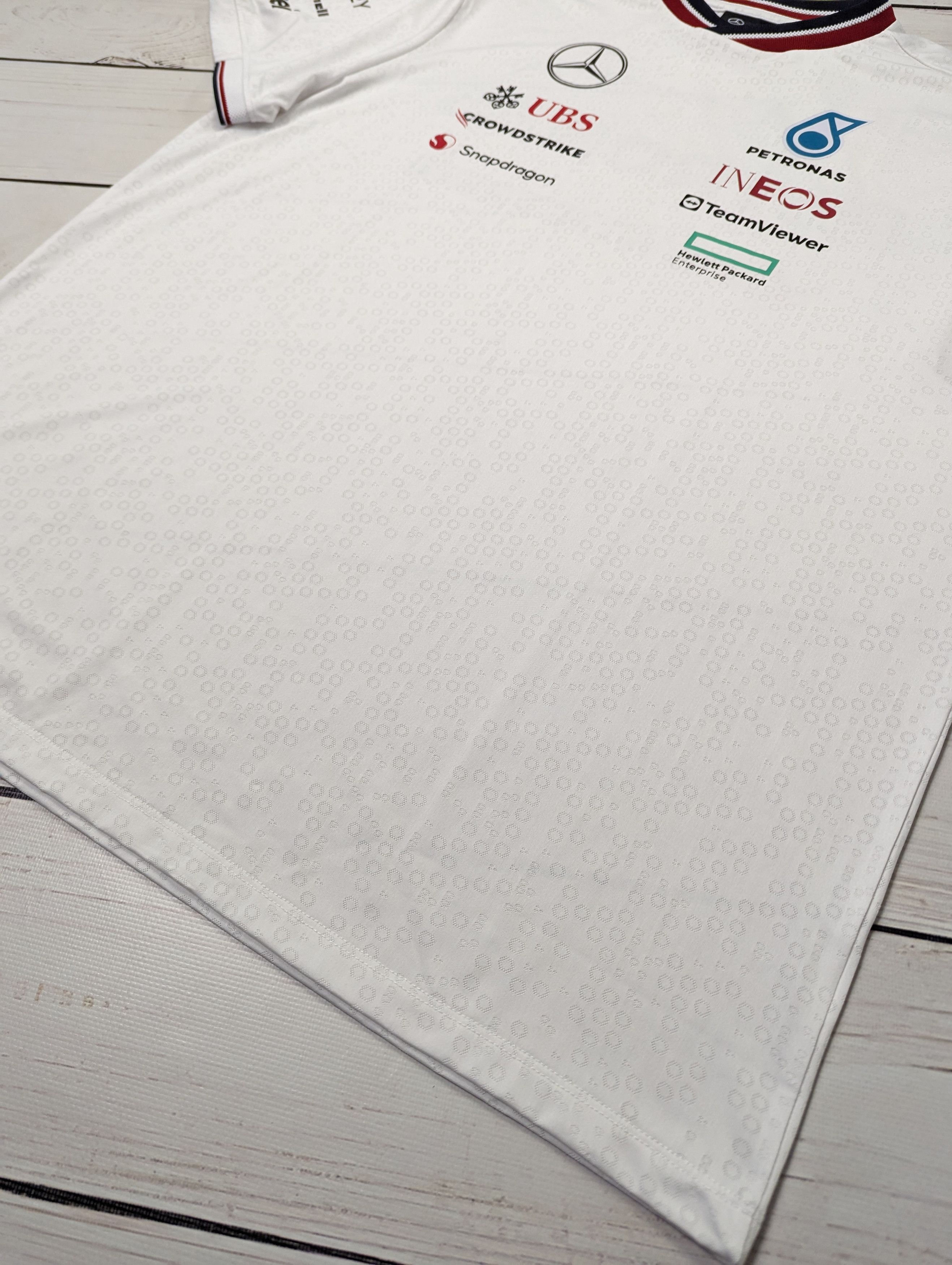 Mercedes-Benz Mercedes AMG Petronas 2024 Racing Jersey T-Shirt Size US XL / EU 56 / 4 - 4 Thumbnail