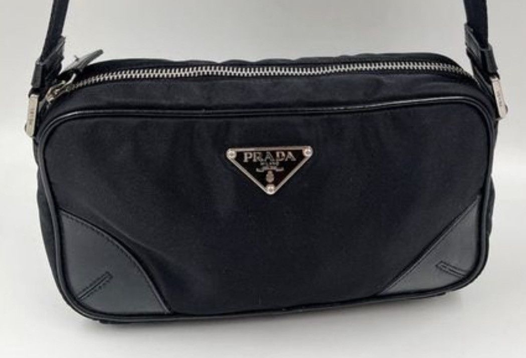Prada Authentic PRADA Nylon Crossbody Camera Bag Size ONE SIZE - 6 Thumbnail