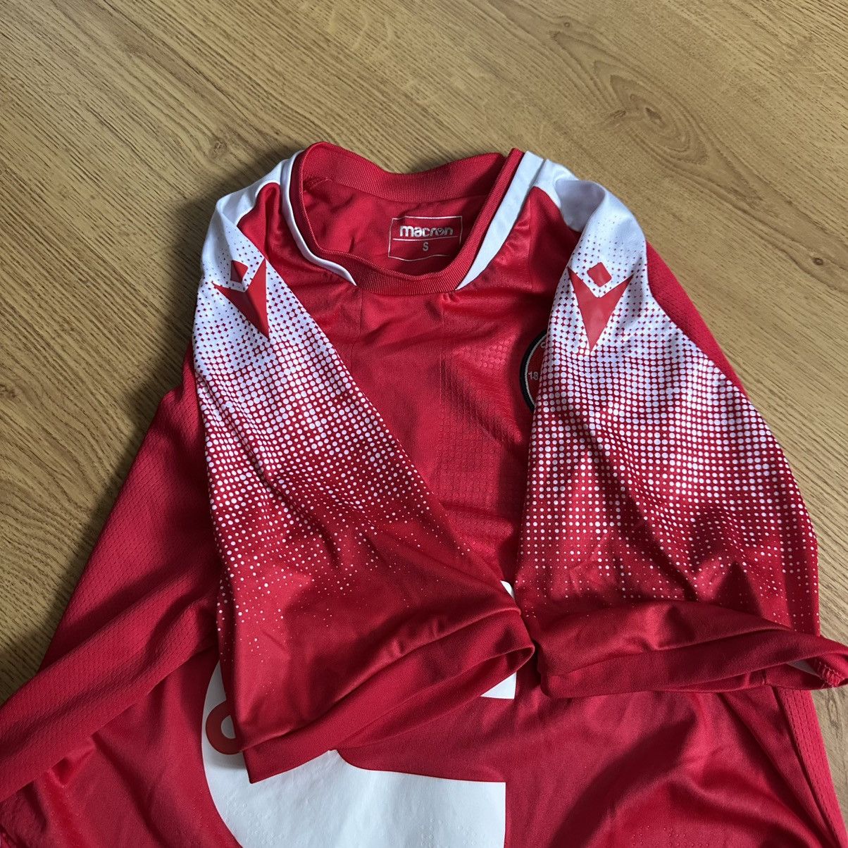 Macron Stamford AFC FOOTBALL SHIRT SOCCER JERSEY Size US S / EU 44-46 / 1 - 6 Thumbnail
