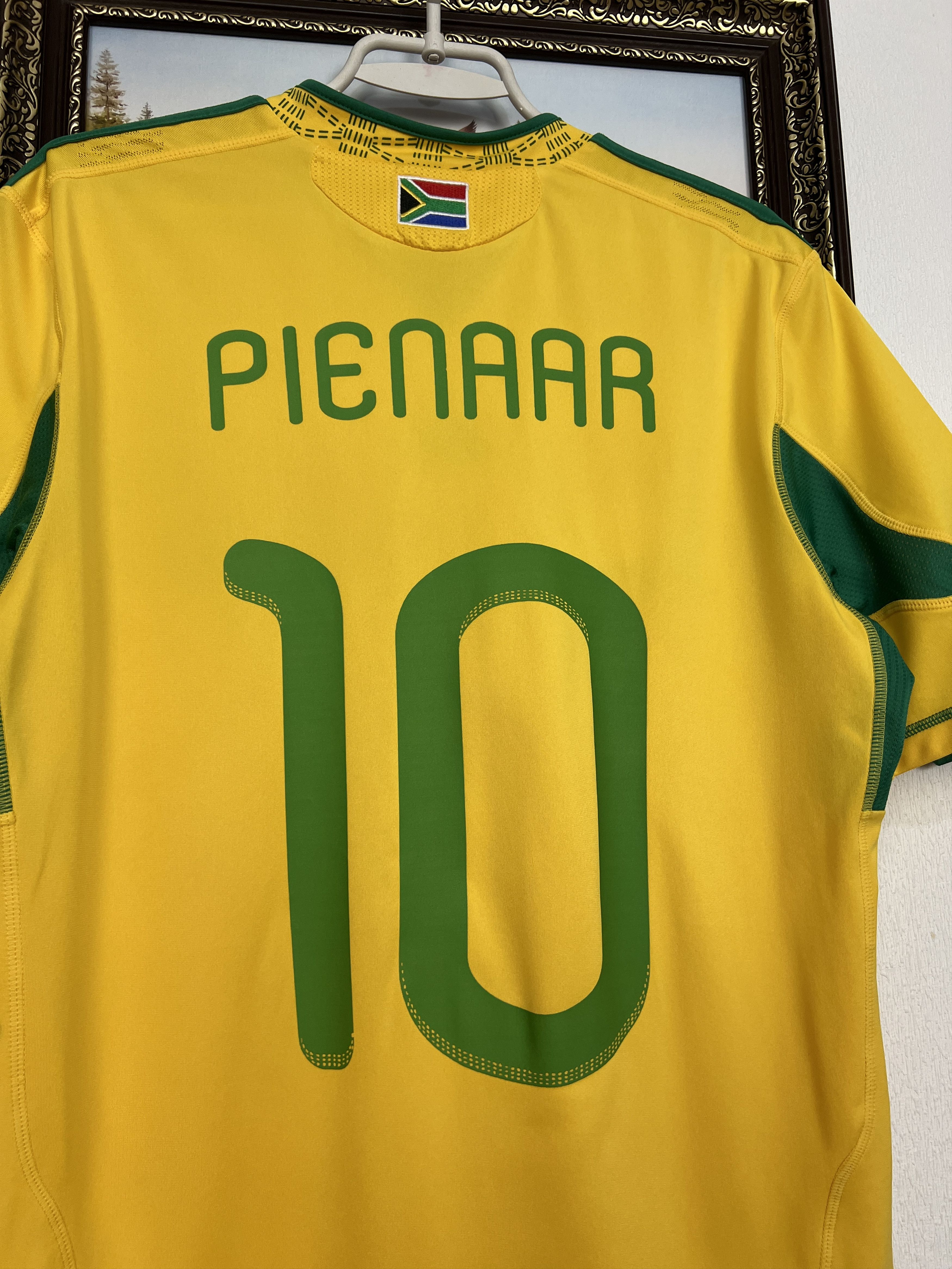 Adidas South Africa football shirt 2010 Soccer #10 Pienaar Jersey Size US M / EU 48-50 / 2 - 10 Thumbnail