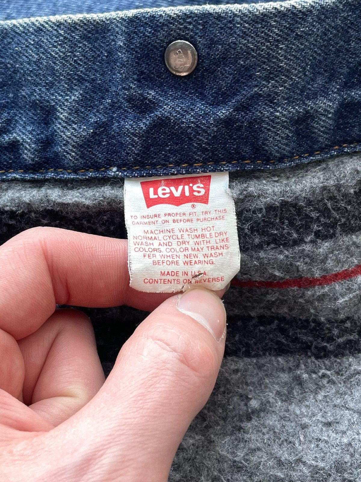 Levi's Vintage 90s Levis Made In USA Lined Denim Trucker Jacket 44L Size US M / EU 48-50 / 2 - 6 Thumbnail