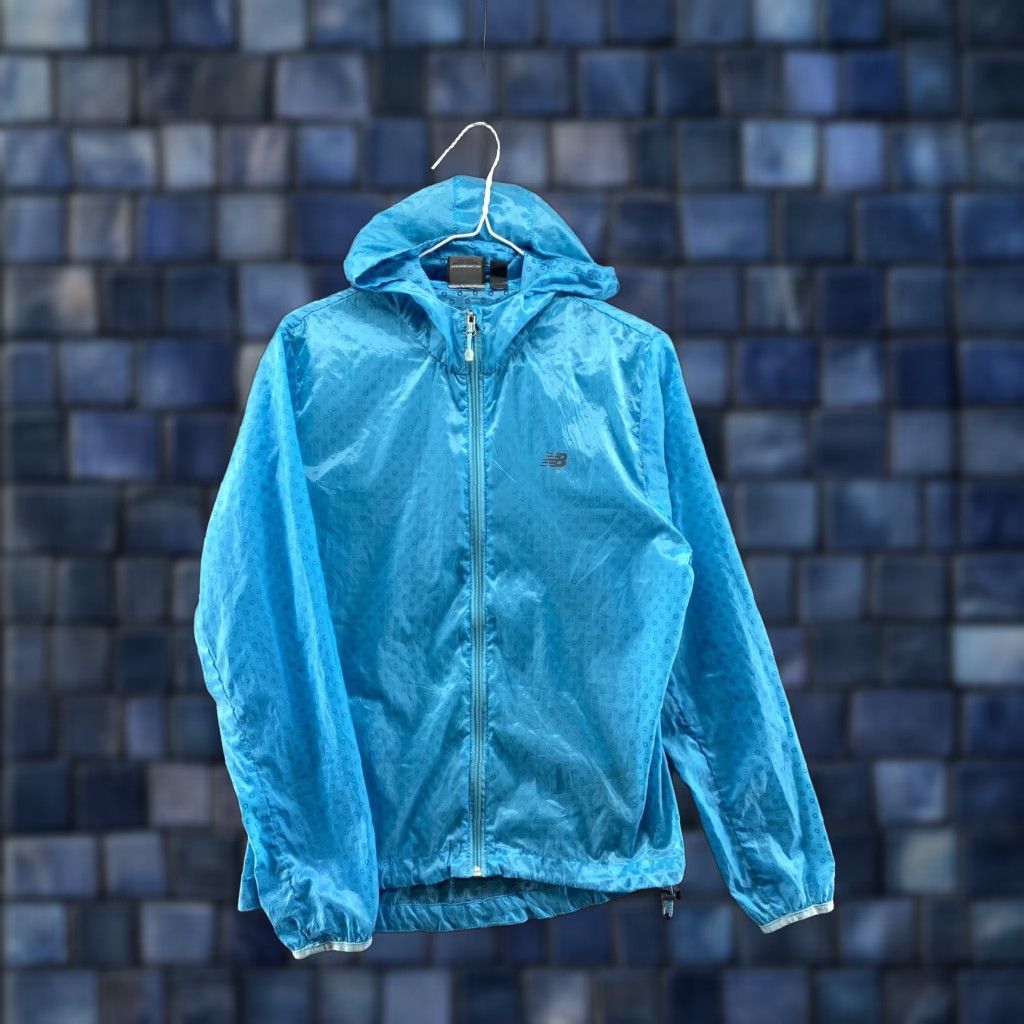 New Balance New Balance Windbreaker Jacket Women’s Lightweight Packable Eyelet Full Zip SZ M Blue Size M / US 6-8 / IT 42-44 - 1 Thumbnail