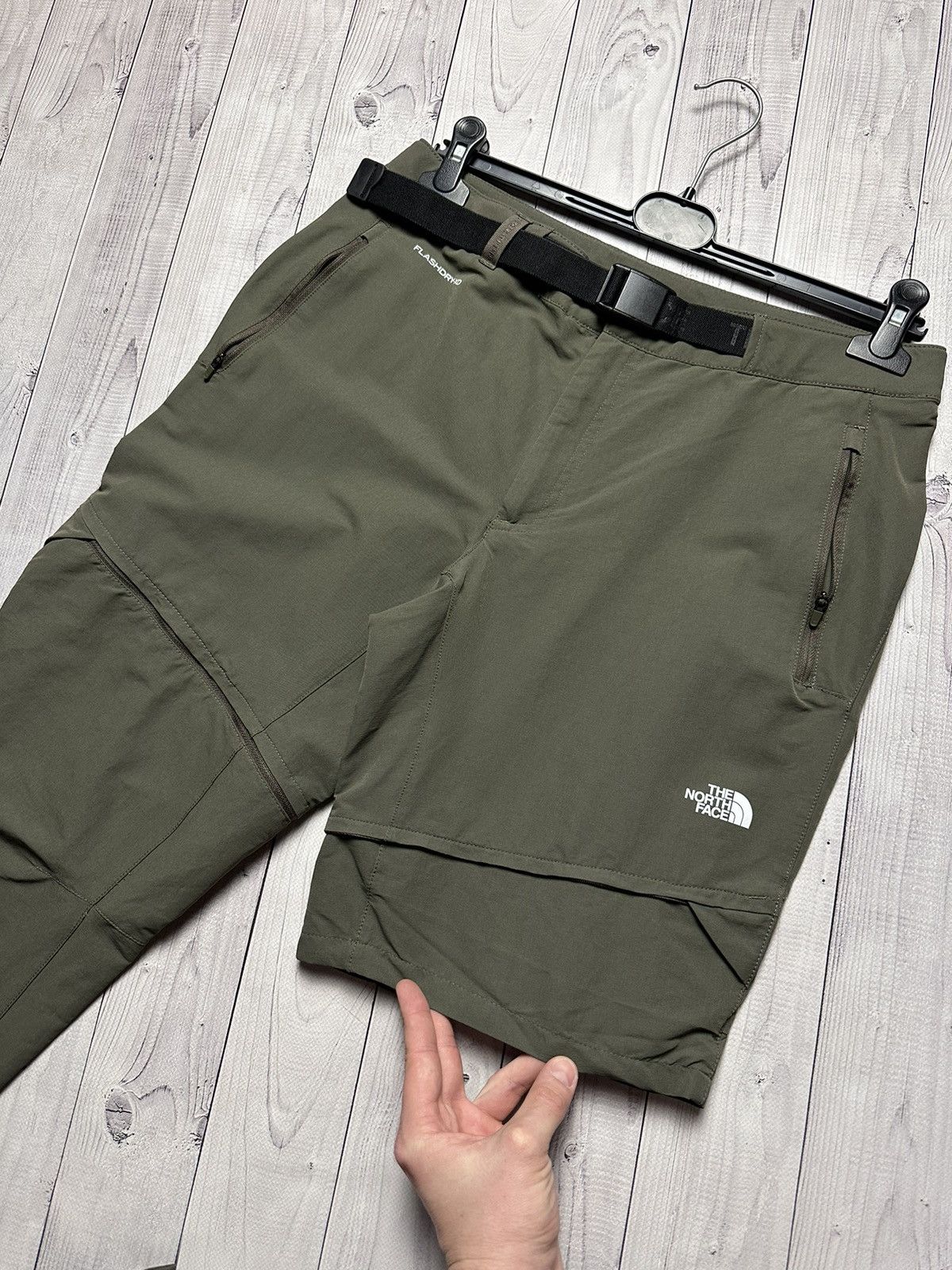 The North Face The north face Pants transformer shorts size M Size US 32 / EU 48 - 7 Thumbnail